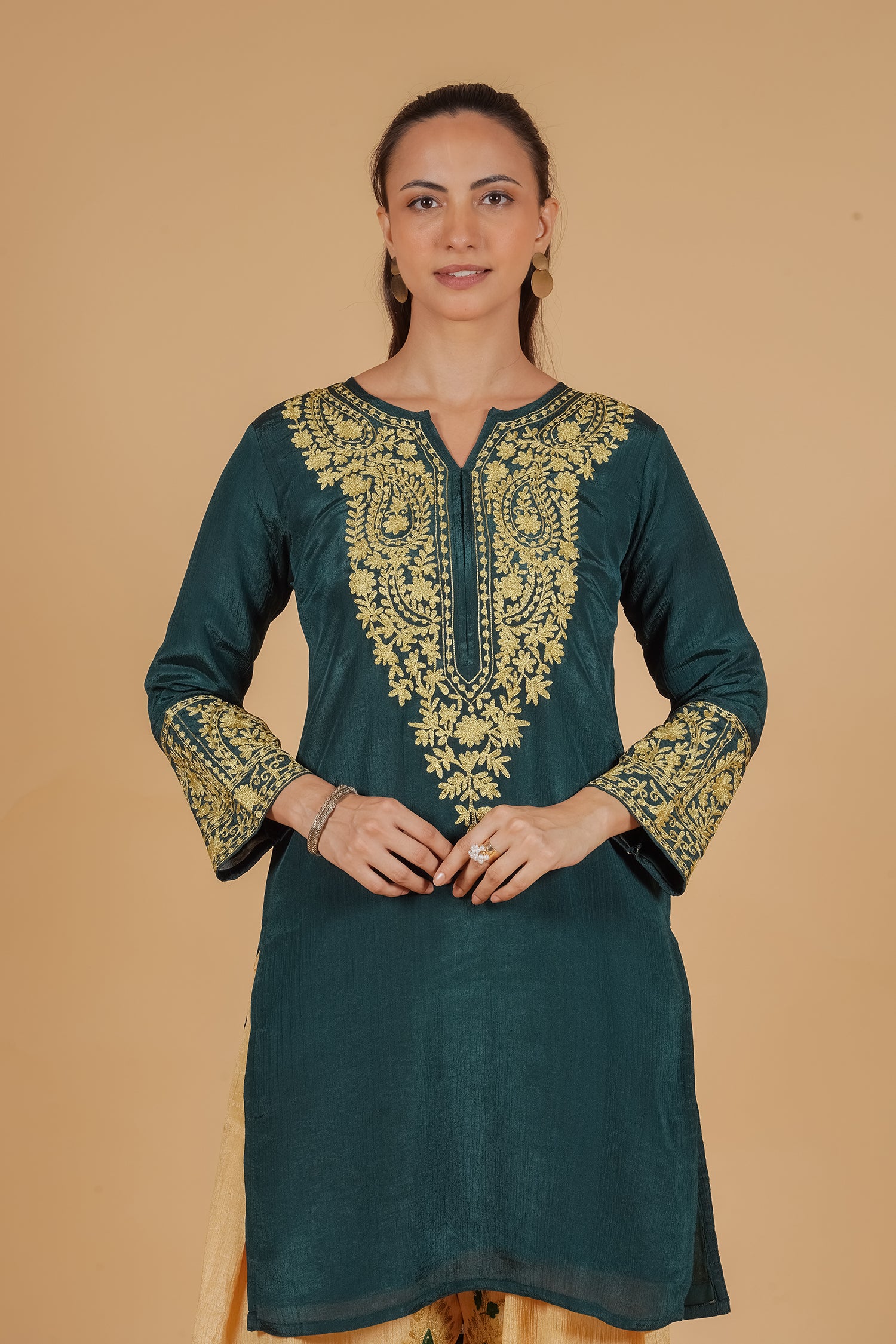 Zaari work in Chinnon Chiffon Embroidered Kurta Set - Green