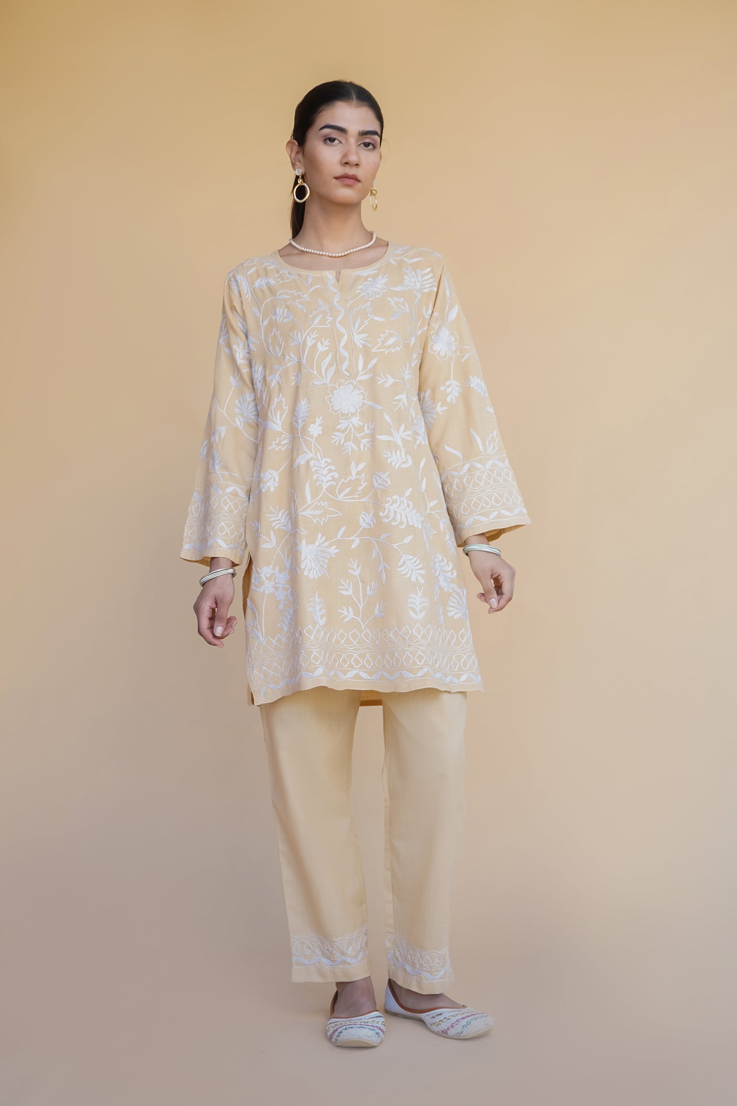 Komal x HOK Kashmiri Aari Work Cotton Kurta Set - Beige With White