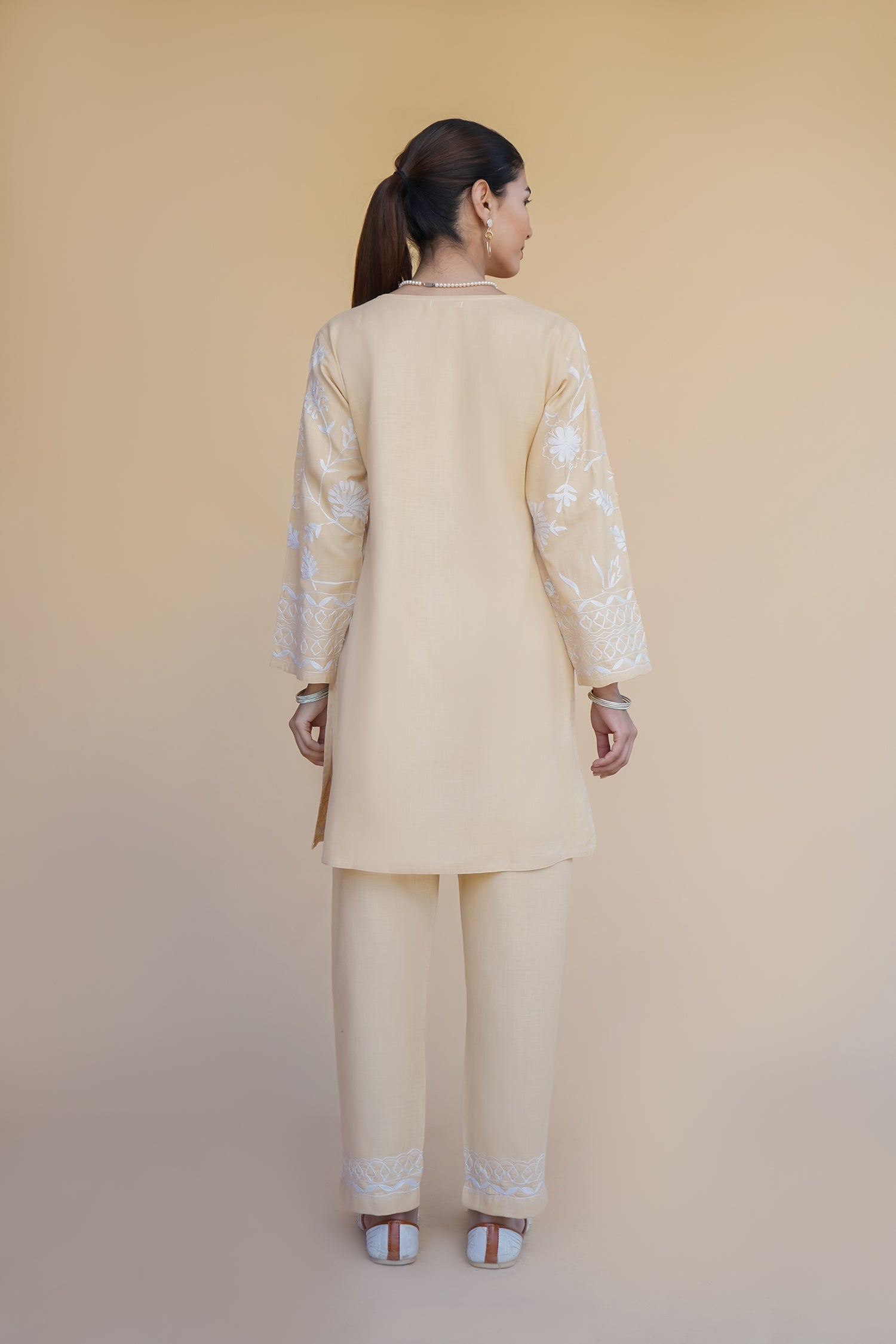 Komal x HOK Kashmiri Aari Work Cotton Kurta Set - Beige With White