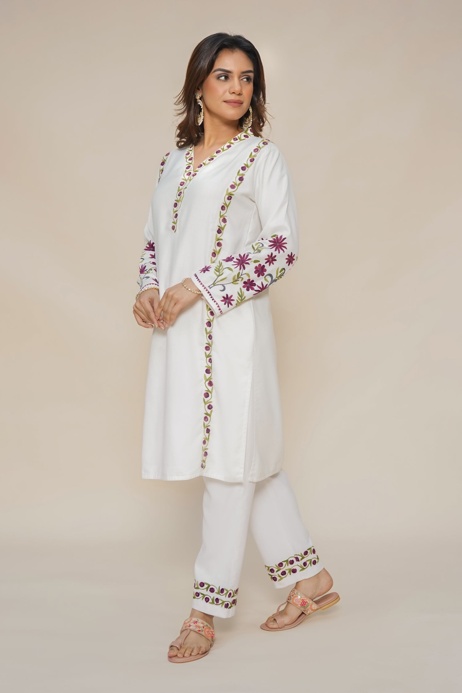 Woollen Kashmiri White Kurta Set