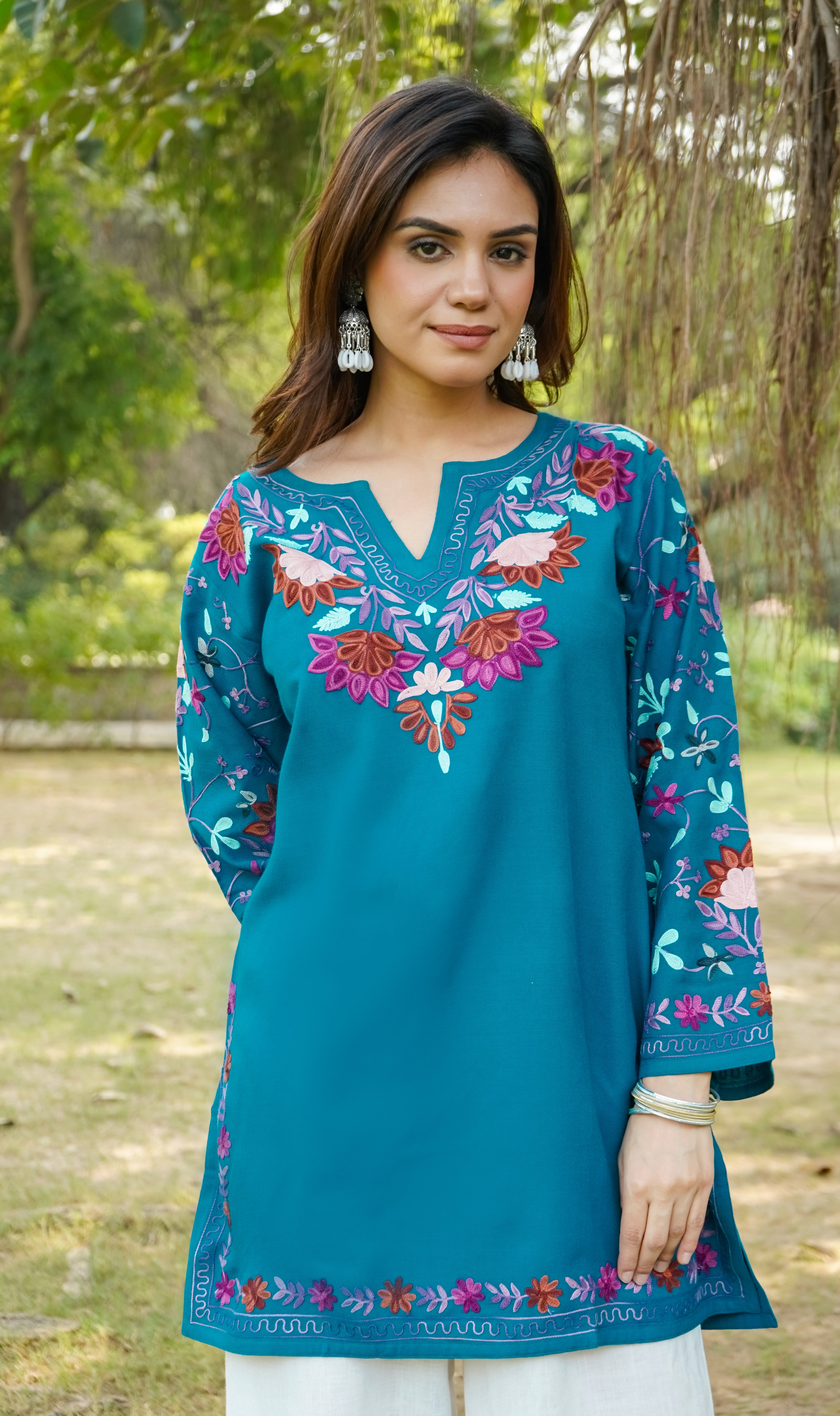 Woollen Cashmilon Short Kurta in Green Fuchsia