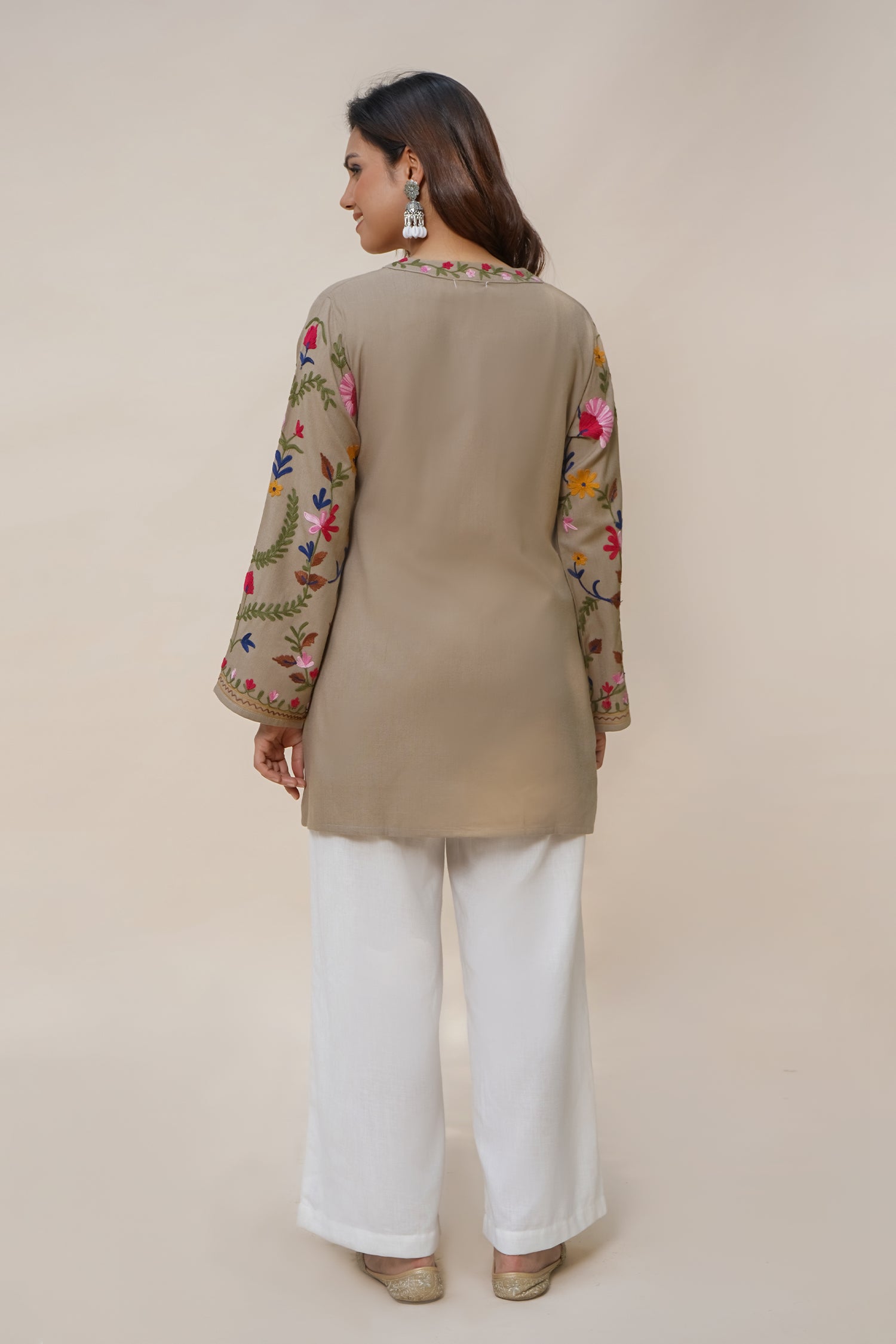 Shagun in Woollen Shirt Jacket in Beige