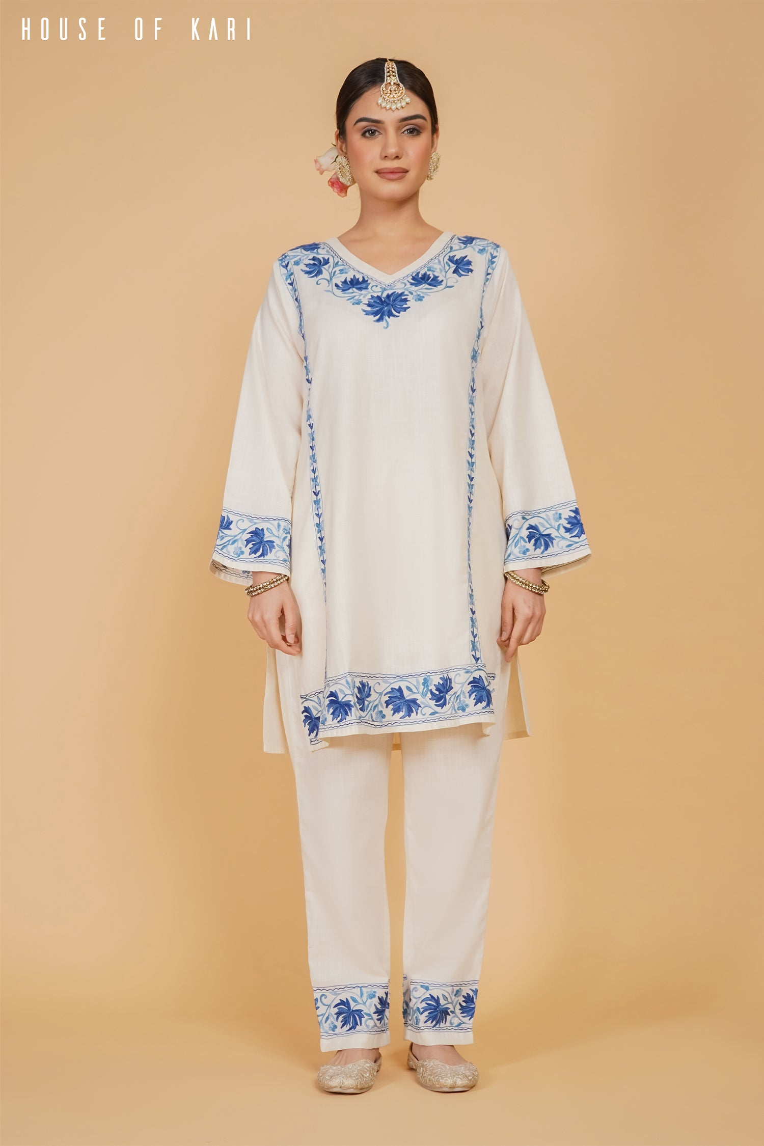 Kashmiri Aari Work Cotton Kurta Set - White With Blue