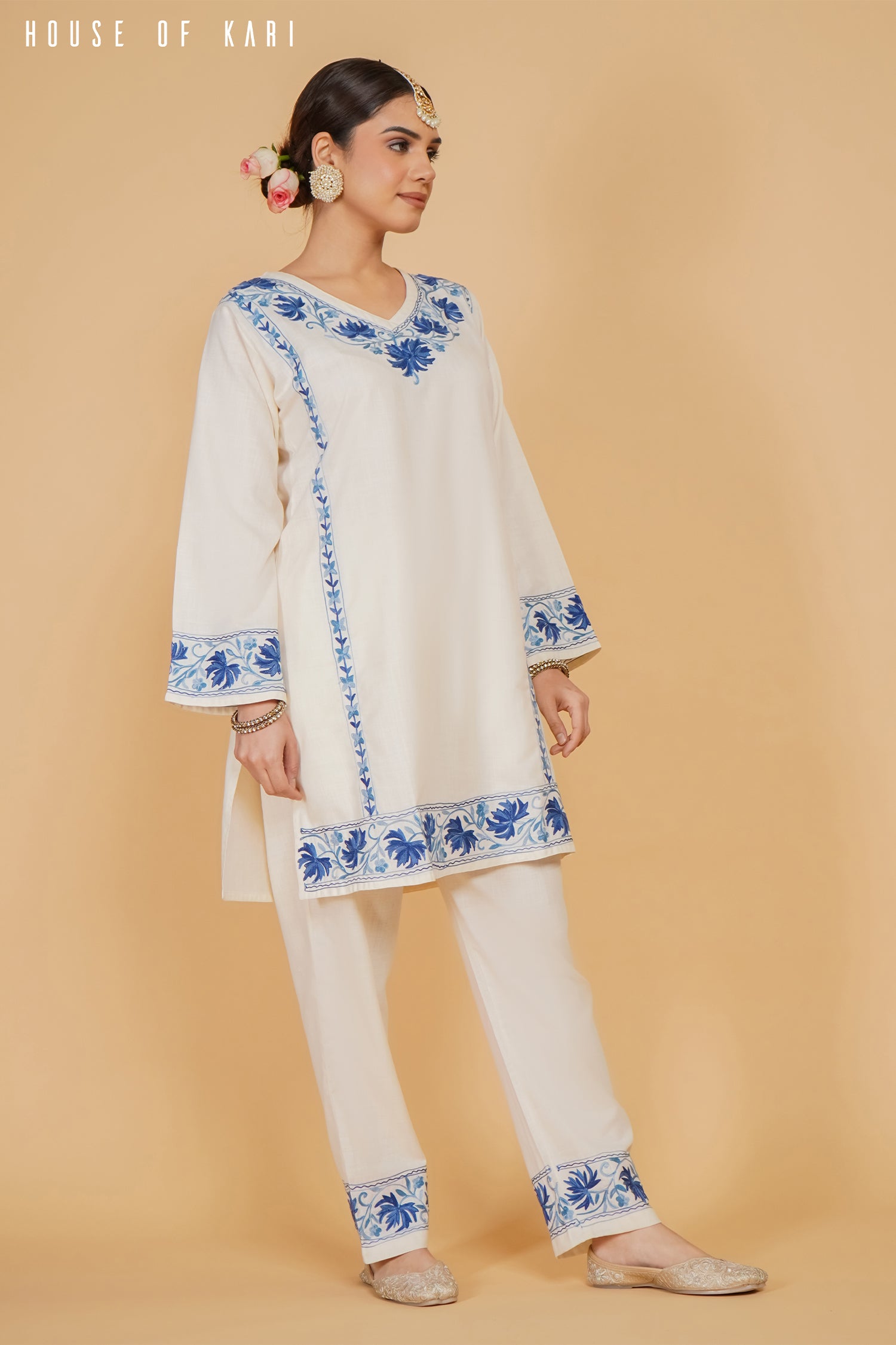 Kashmiri Aari Work Cotton Kurta Set - White With Blue