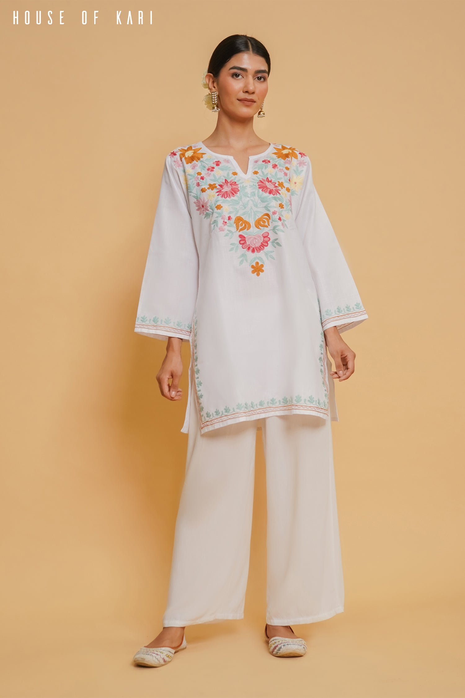 Kashmiri Aari Work Cotton Short Kurta – White