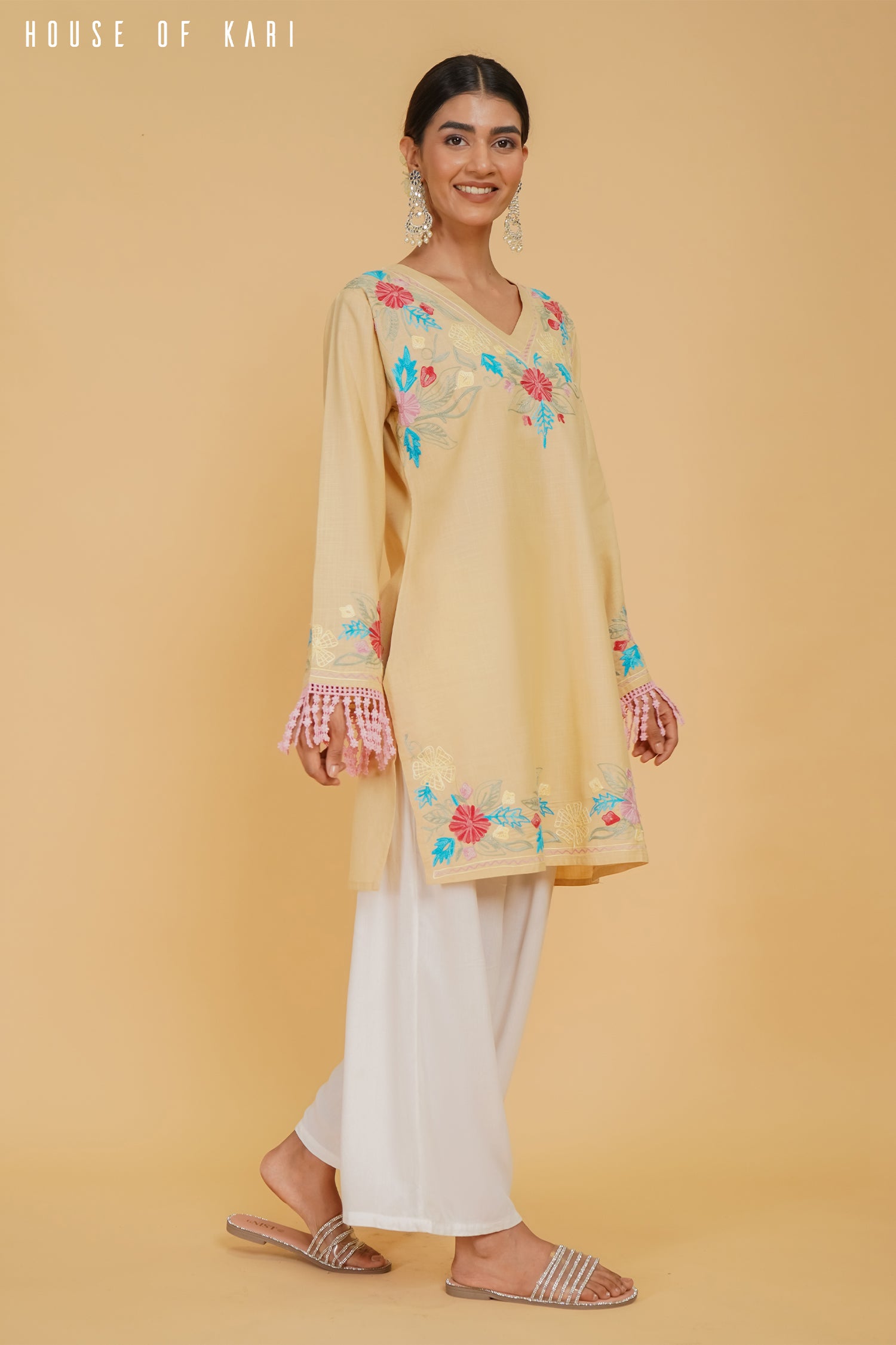 Kashmiri Aari Work Cotton Short Kurta – Beige