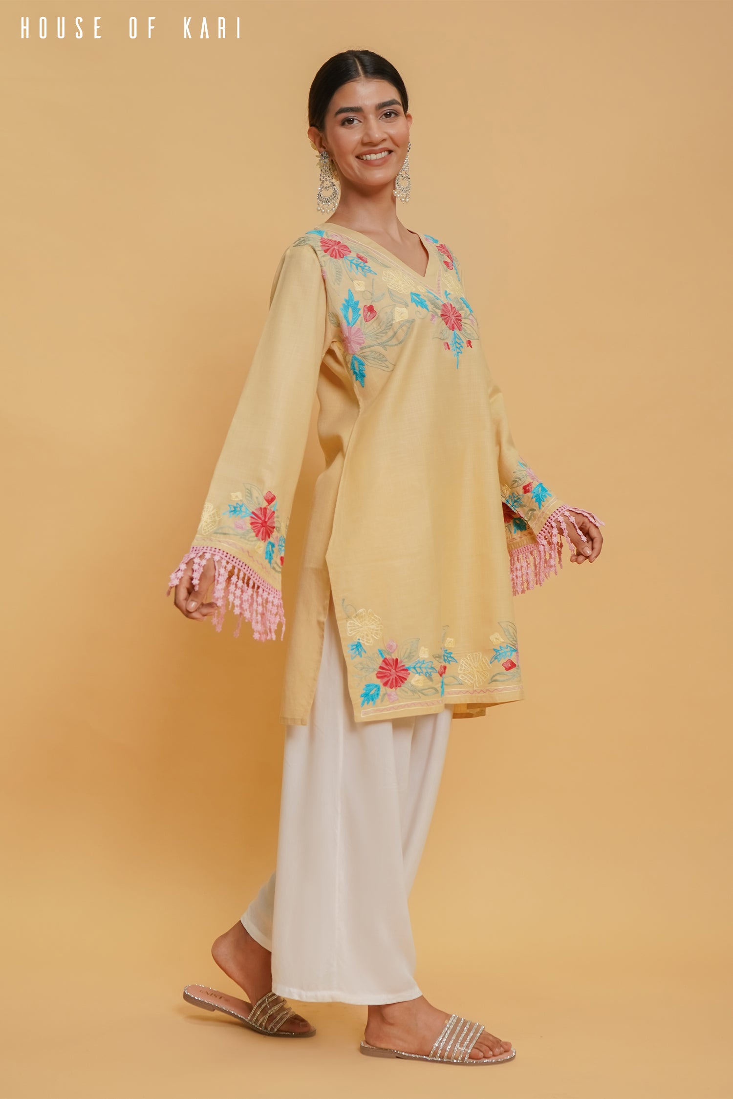 Kashmiri Aari Work Cotton Short Kurta – Beige