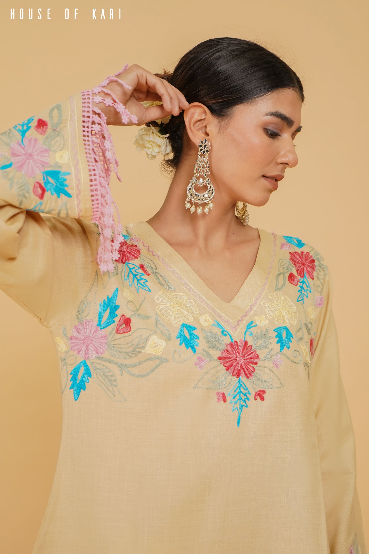 Kashmiri Aari Work Cotton Short Kurta – Beige