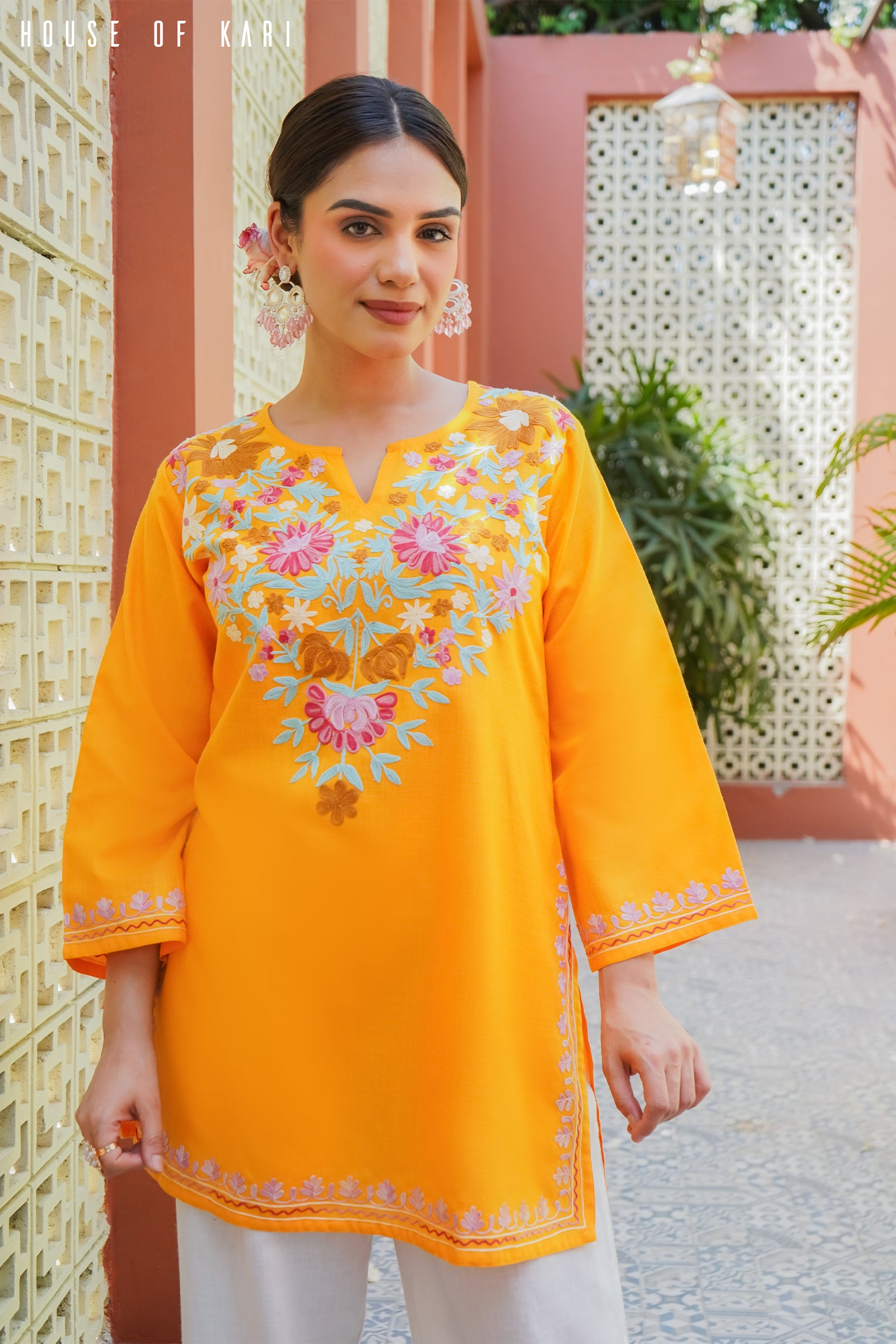 Kashmiri Aari Work Cotton Short Kurta – Mustard