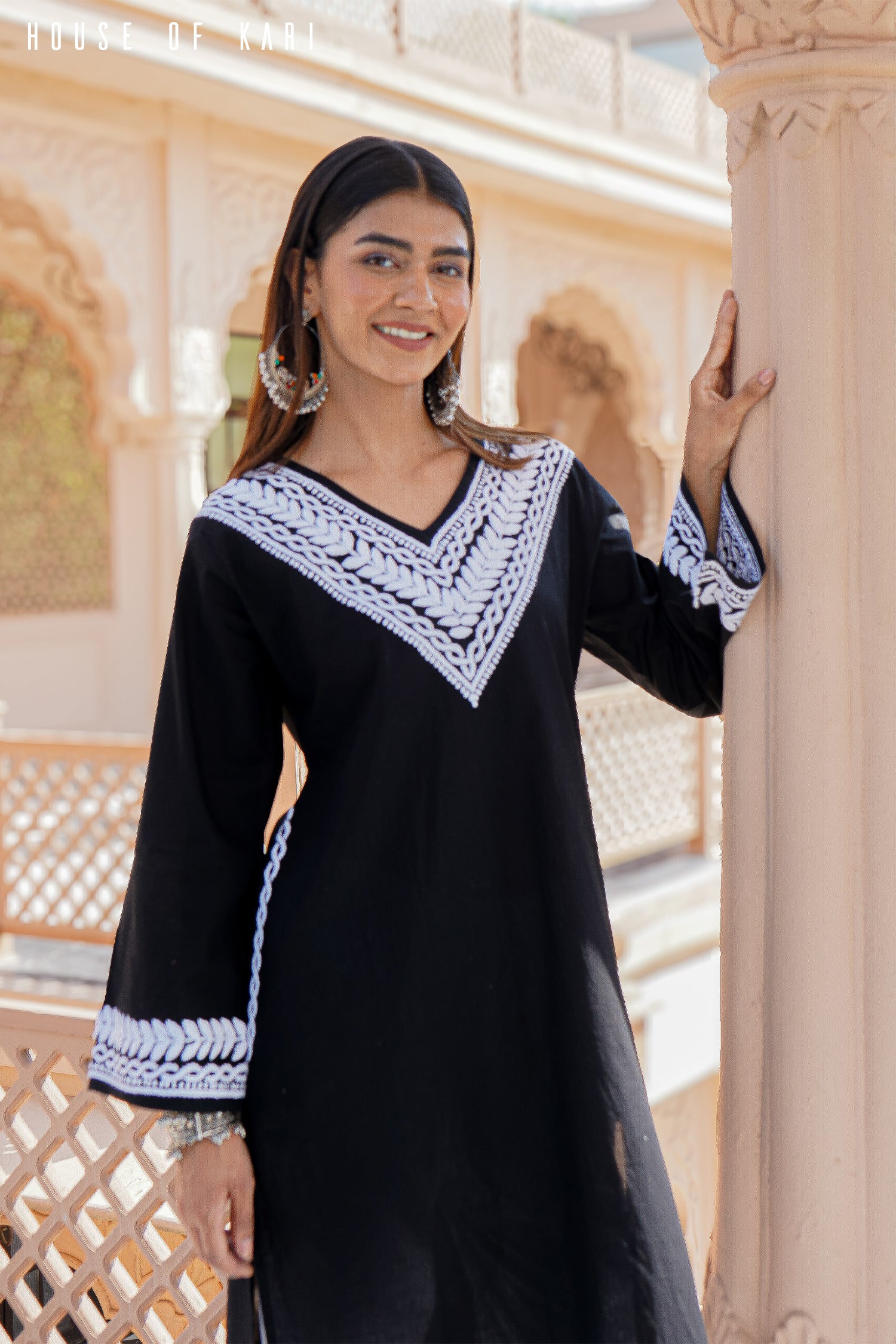 Rayon Chikankari Medium Kurta In Black