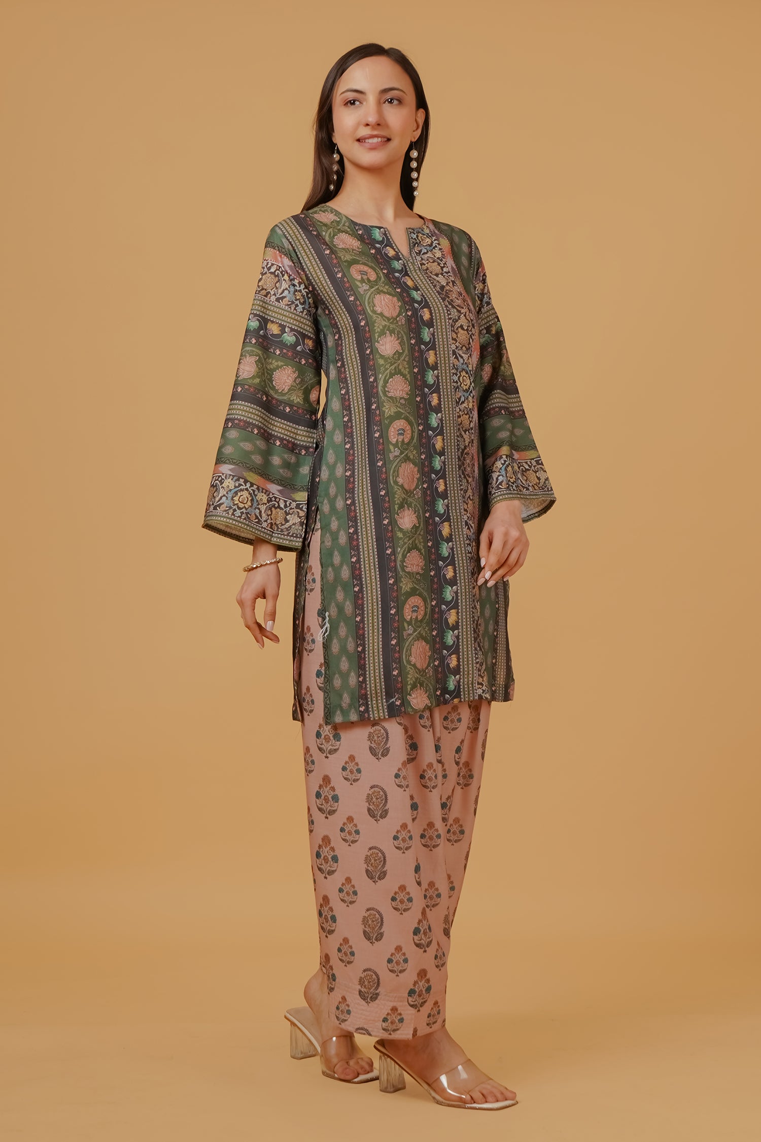 Ishita sandhu in Forest Green Printed Lawn Cotton Co-ord Set