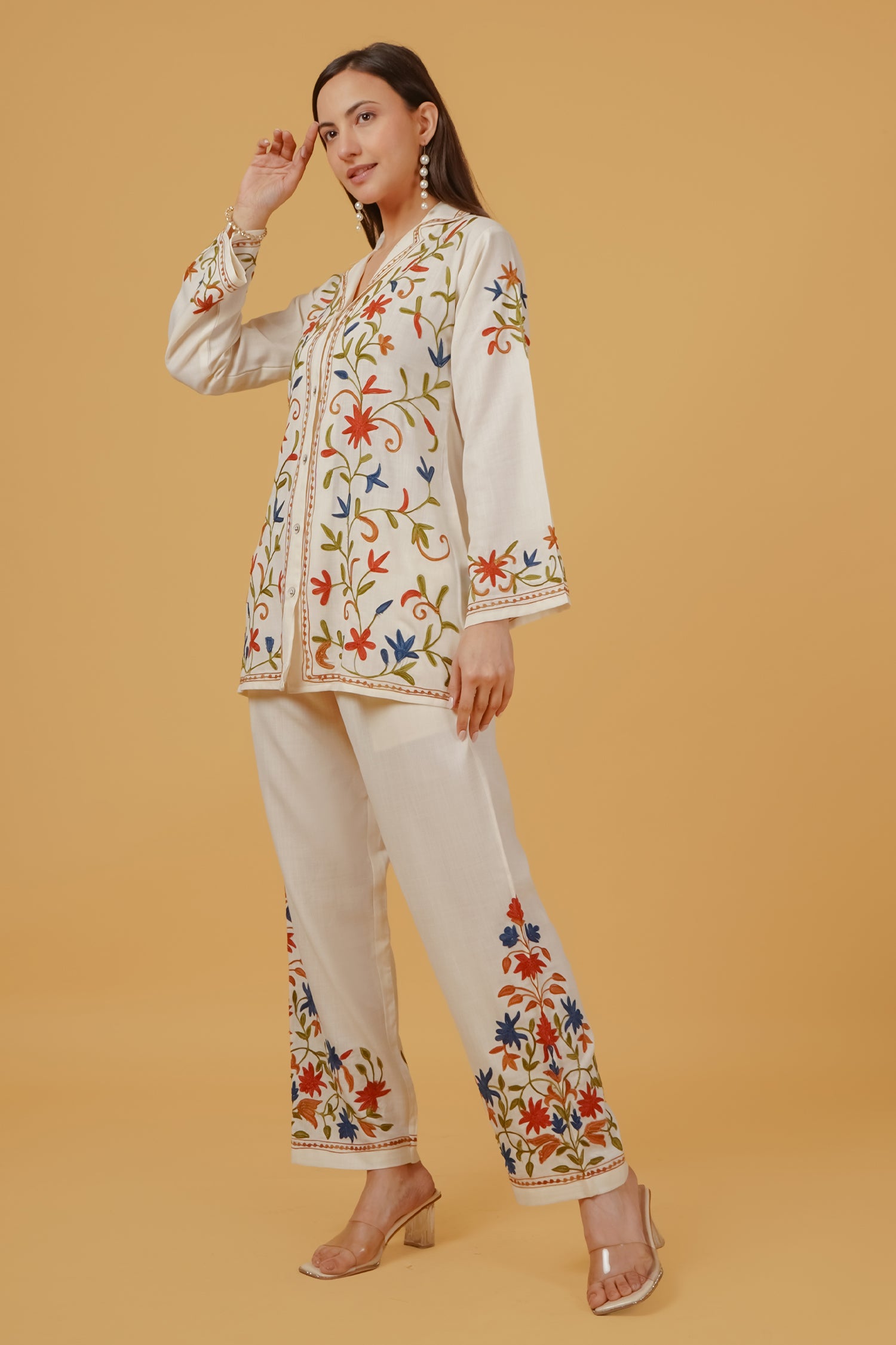 Cotton Kashmiri Aari Embroidered Kurta Set - Ivory