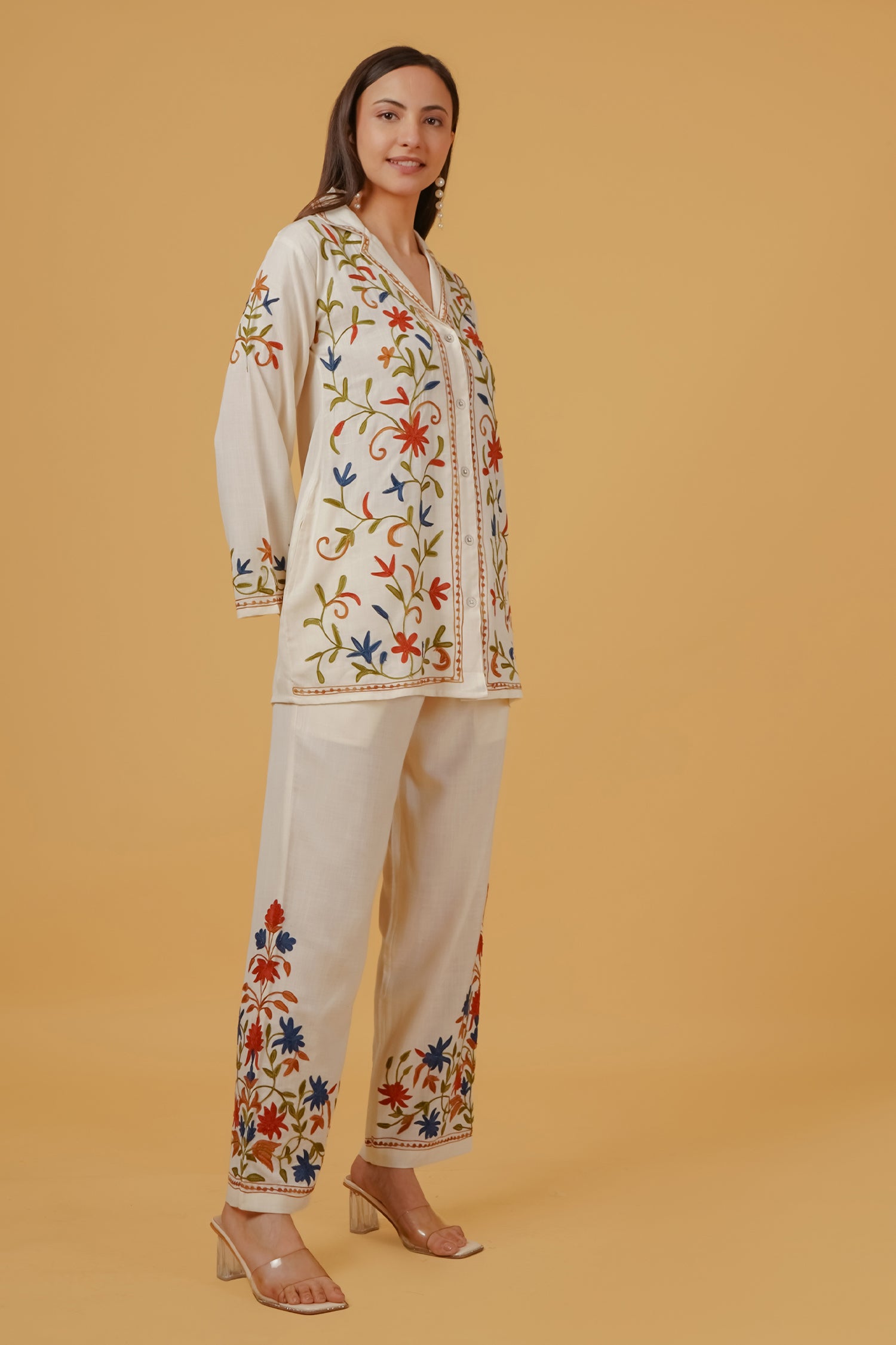 Cotton Kashmiri Aari Embroidered Kurta Set - Ivory