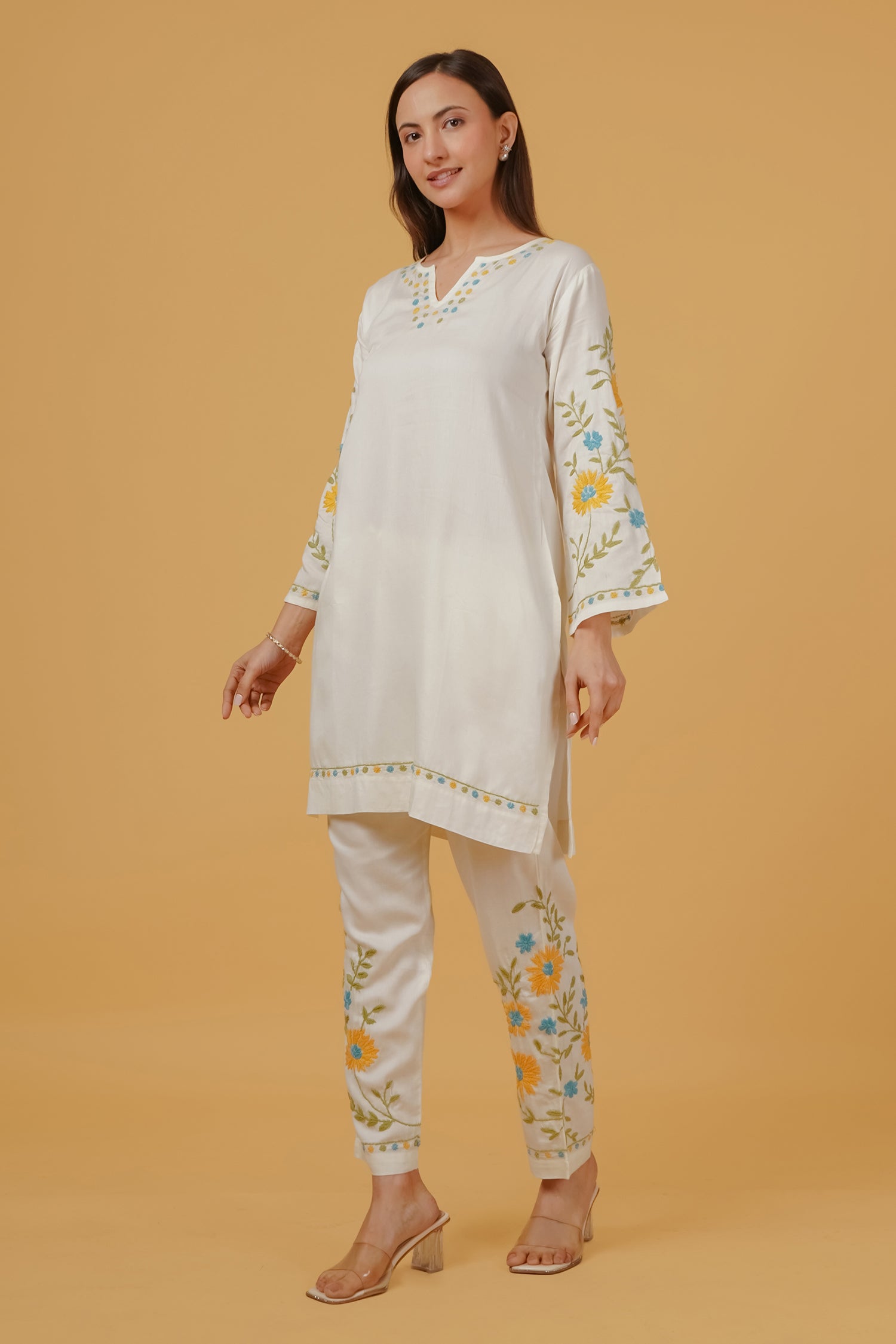 Cotton Chikankari Embroidered Kurta Set With Straight Pants – Ivory Flora