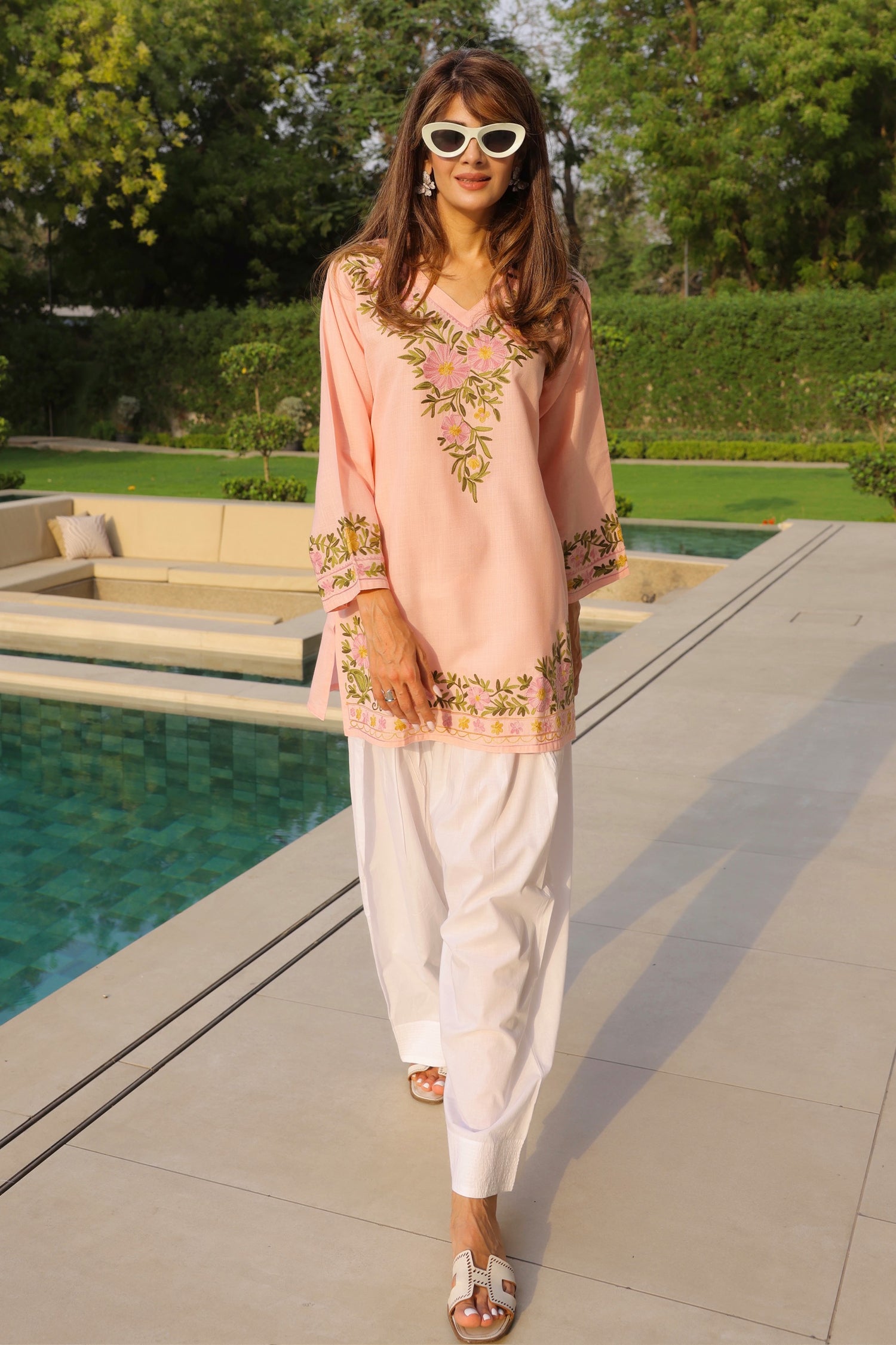 Neha x HOK in Cotton Kashmiri Aari Short Kurta - Pink