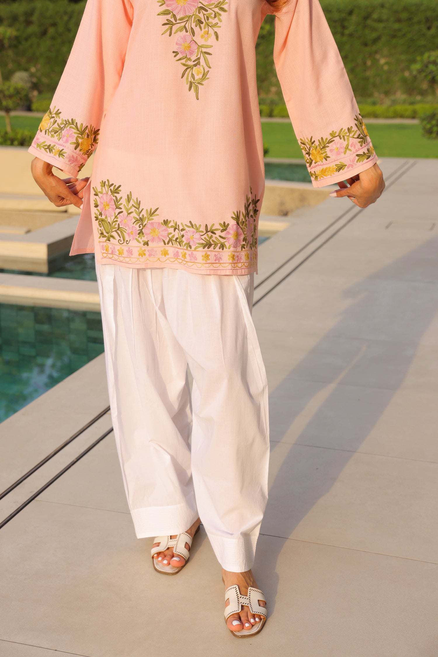Neha x HOK in Cotton Kashmiri Aari Short Kurta - Pink