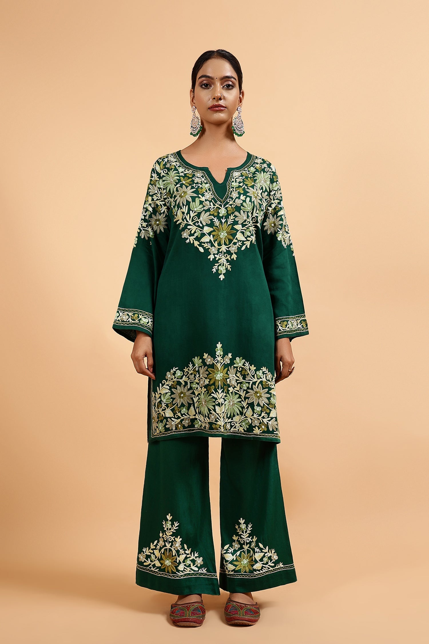 Kashmiri Aari Embroidered Kurta Set with Bellbottom Pants in Green Cotton Silk