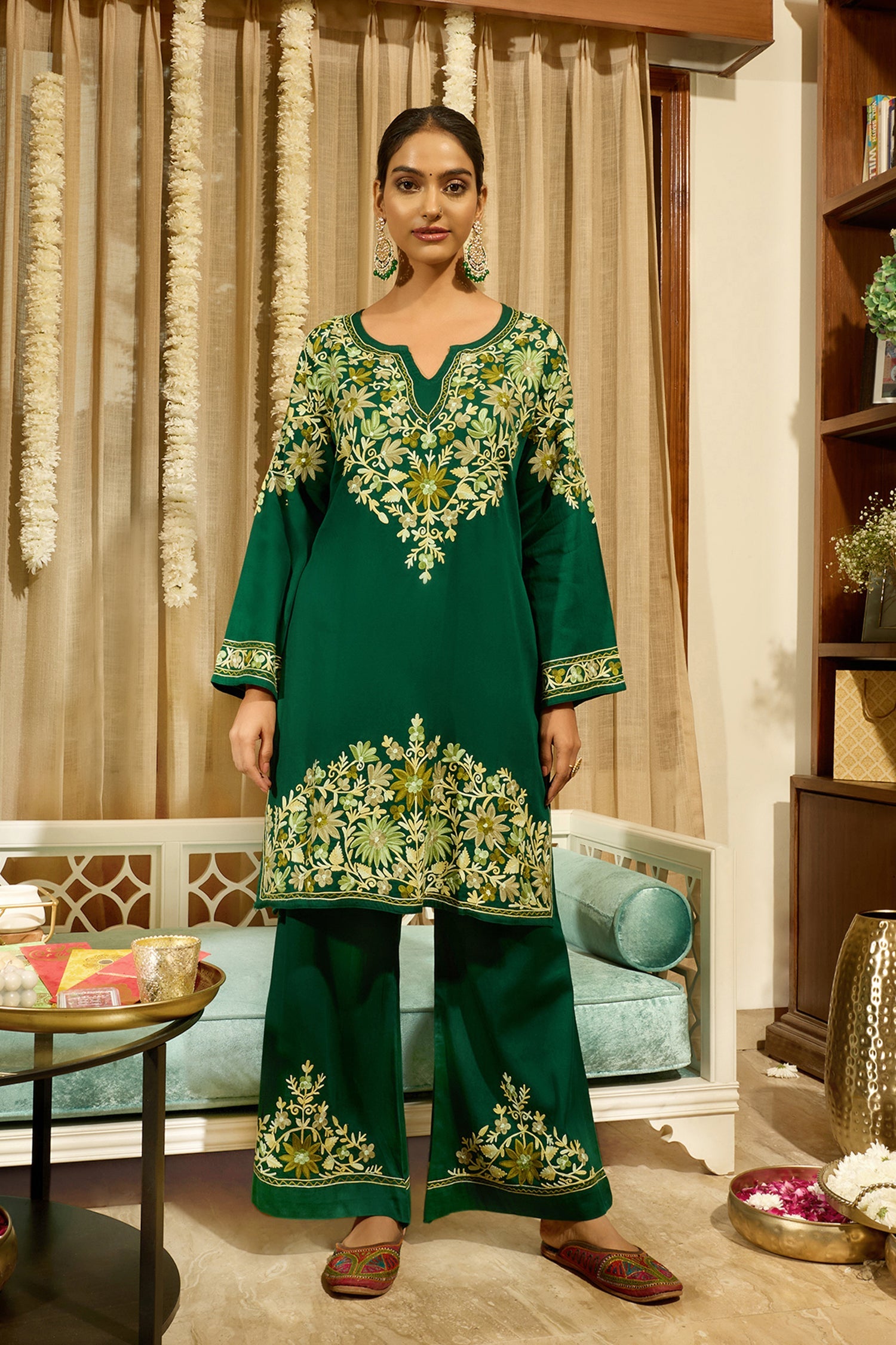 Kashmiri Aari Embroidered Kurta Set with Bellbottom Pants in Green Cotton Silk