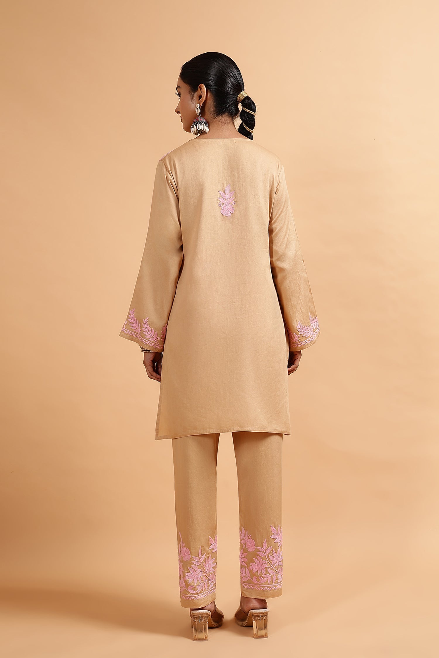 Beige Cotton Silk Kashmiri Aari Kurta Set with Pink Floral Embroidery
