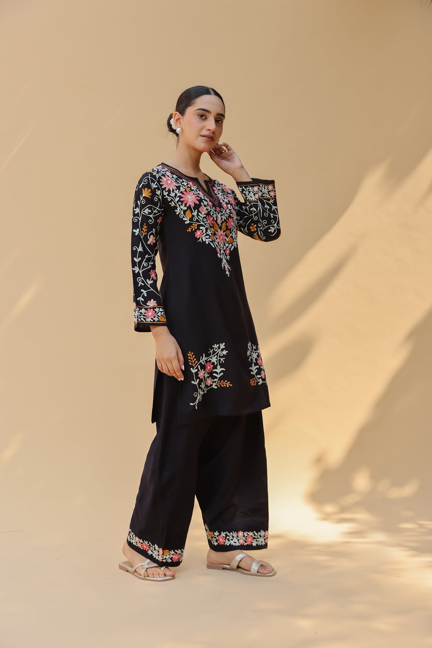 Cotton Kashmiri Aari Embroidered Kurta Set – Black with Farsi Bottoms