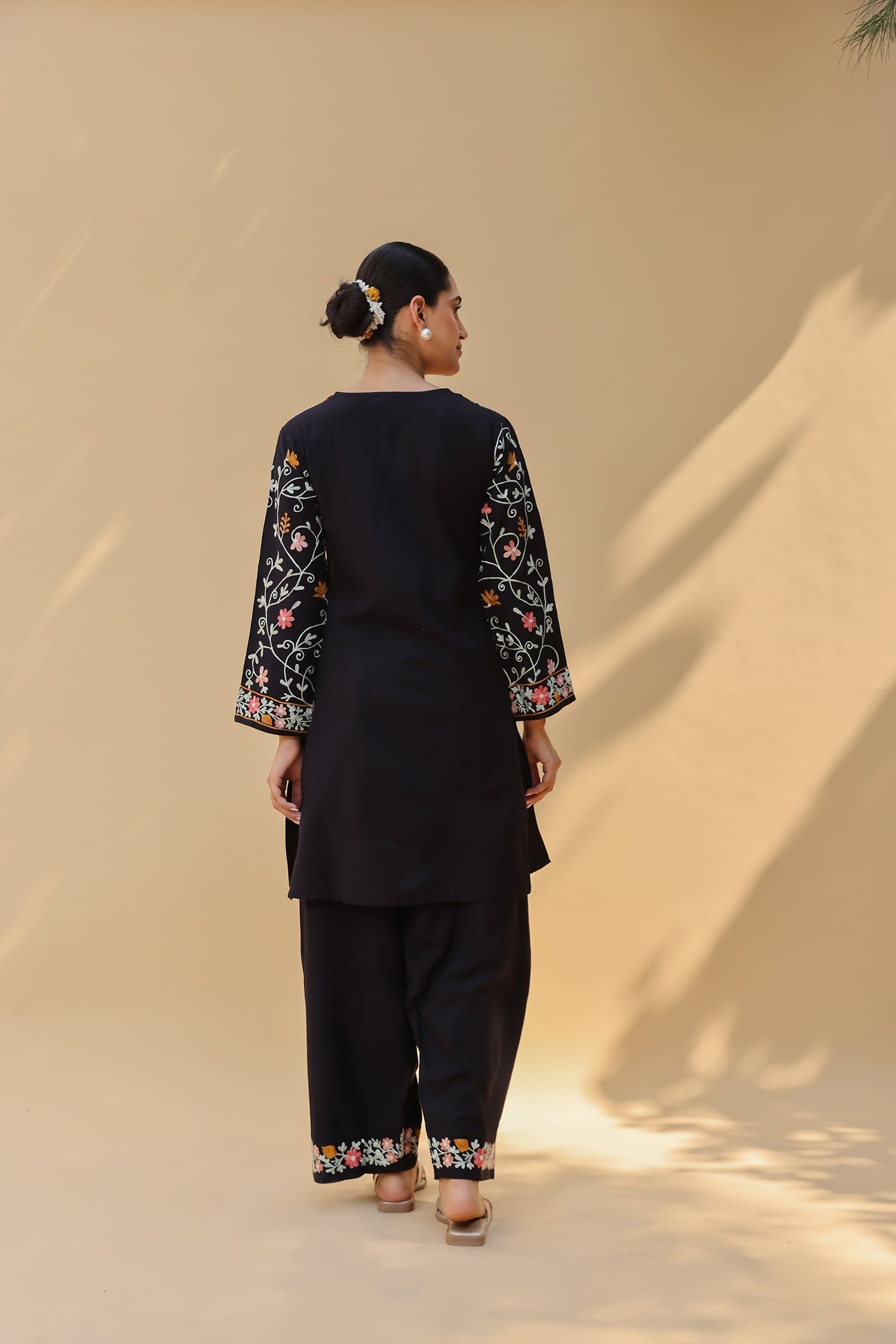 Cotton Kashmiri Aari Embroidered Kurta Set – Black with Farsi Bottoms