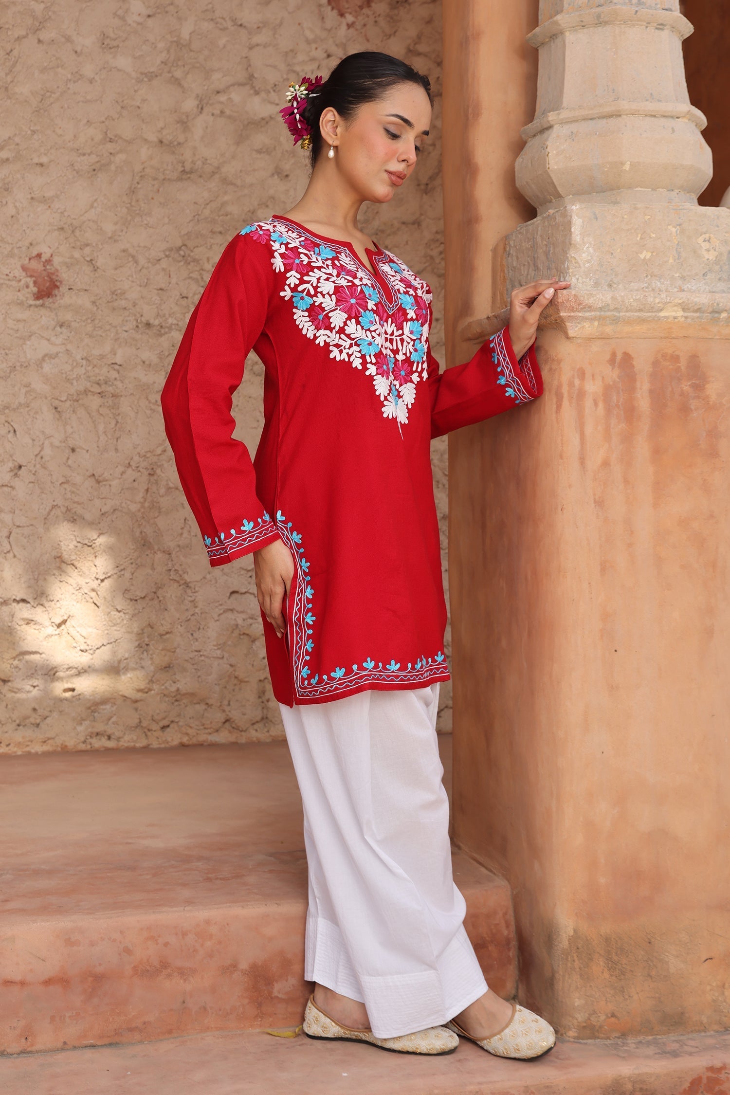Cotton Kashmiri Aari Short Kurta – Red