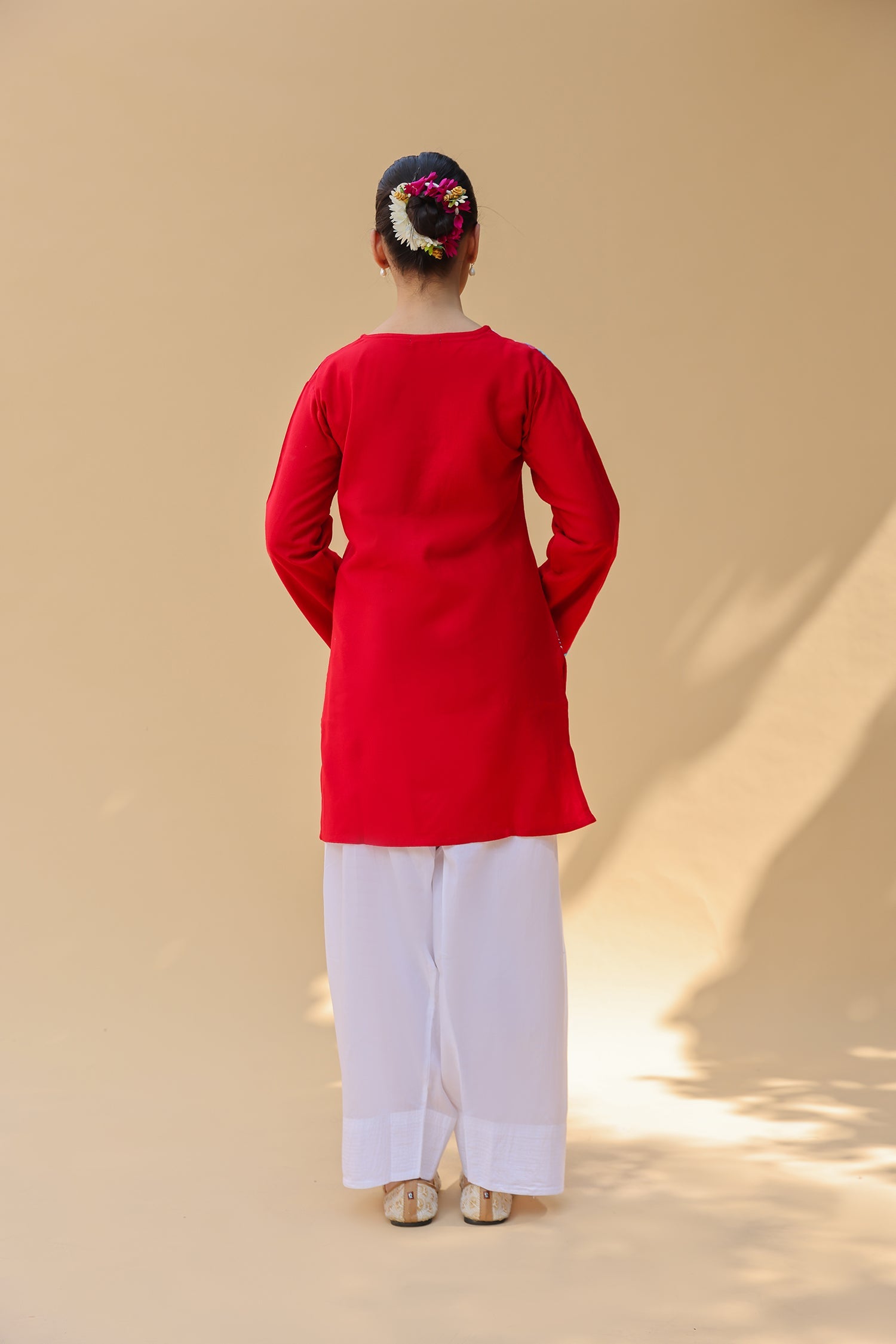 Woolen Kashmiri Aari Short Kurta – Red