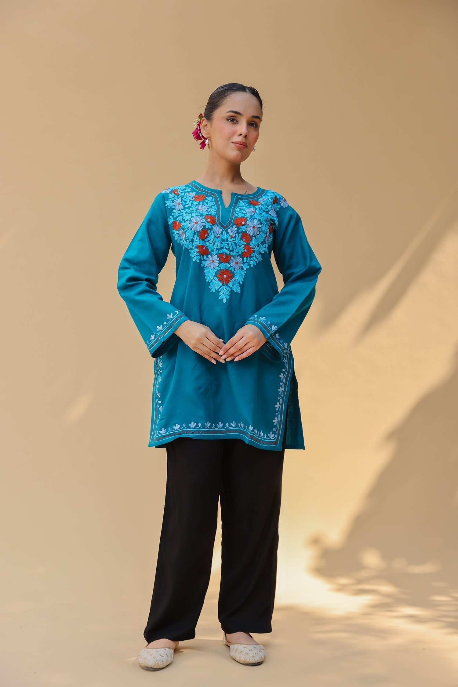 Woolen Kashmiri Aari Short Kurta – Teal Blue