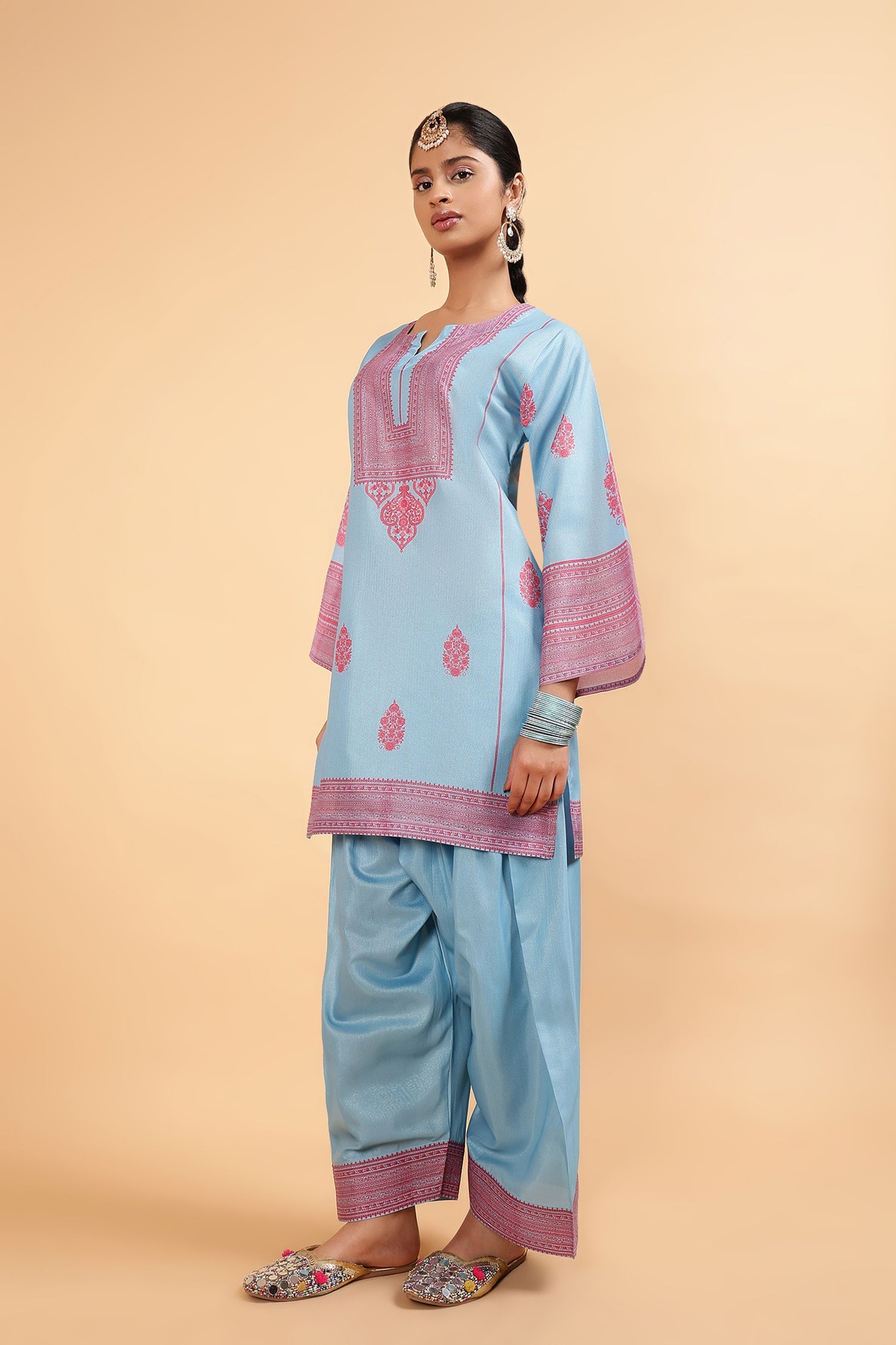 Lawn Cotton Shimmer Printed Cord Set with Magenta Motif Print & Farsi Bottom - Sky Blue