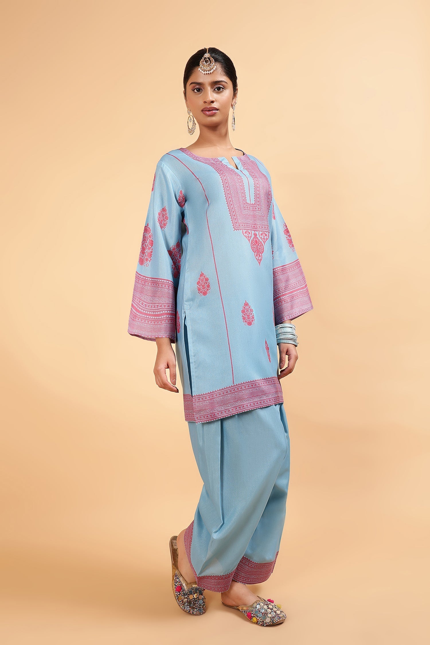 Lawn Cotton Shimmer Printed Cord Set with Magenta Motif Print & Farsi Bottom - Sky Blue