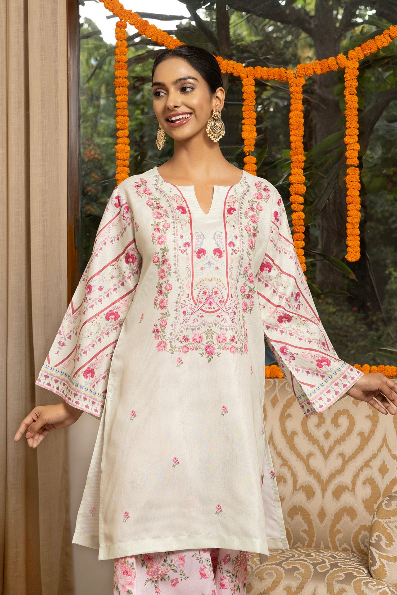 Lawn Cotton Shimmer Printed Cord Set with Pink Floral Print & Farsi Bottom - Pastel Cream