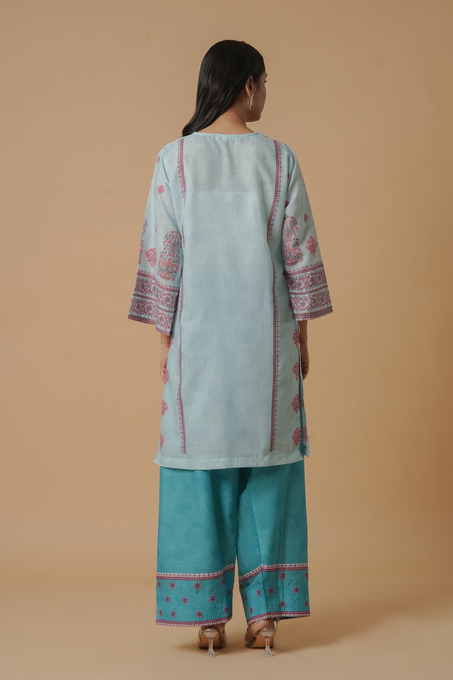 Lawn Cotton Printkari Co-ord Set – Aqua Blue Lawn Cotton Printkari Co-ord Set – Blush Pink Floral with Farsi Pant