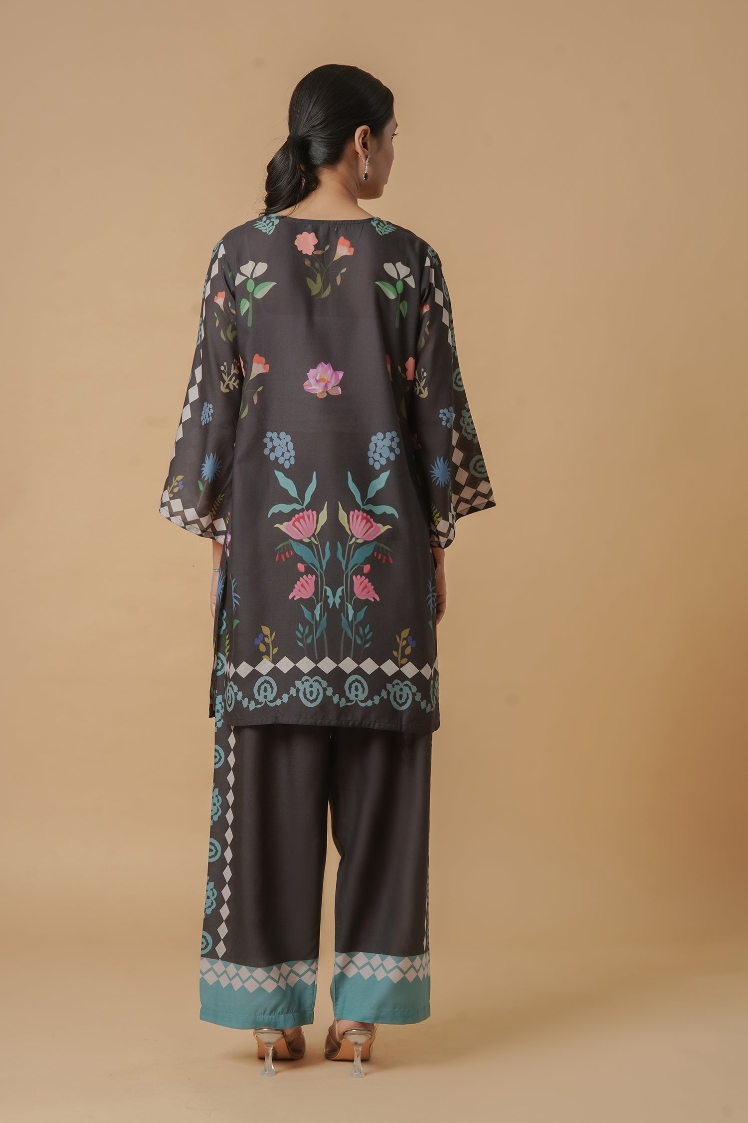 Mauli in Lawn Cotton Printkari Co-ord Set - Black Print With Straight pant