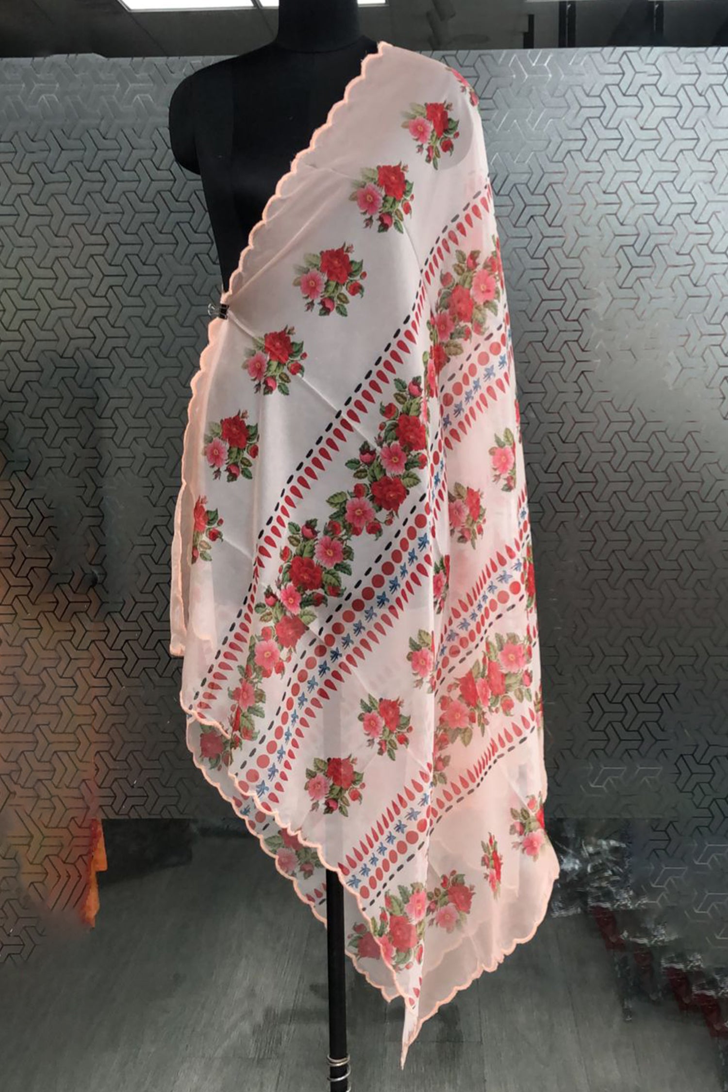 HK_LP49Dupatta/HK_LP49_D.jpg