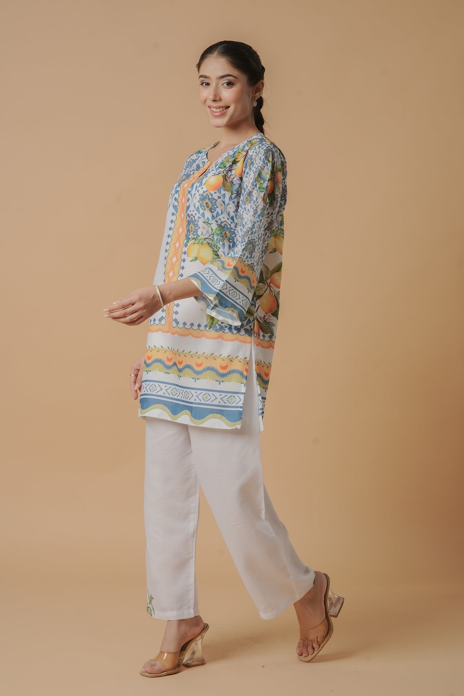 Lawn Cotton Printkari Co-ord Set – White with Citrus Blue Print With Straight pant