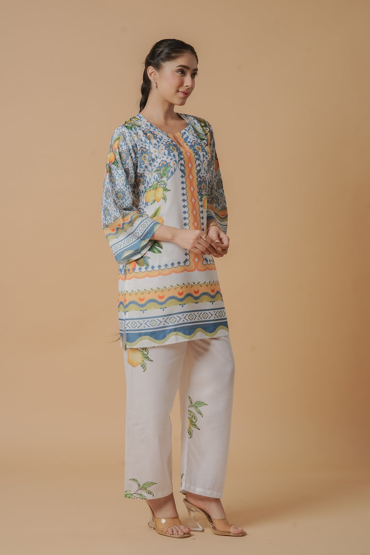 Lawn Cotton Printkari Co-ord Set – White with Citrus Blue Print With Straight pant