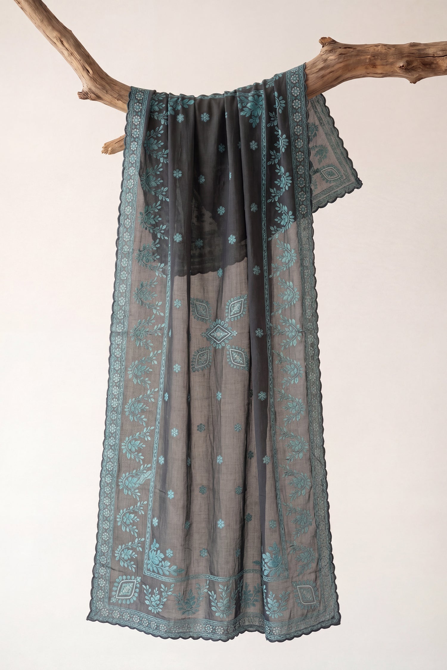 HK_LP51BlueDupatta/HK_LP51-dupatta.jpg