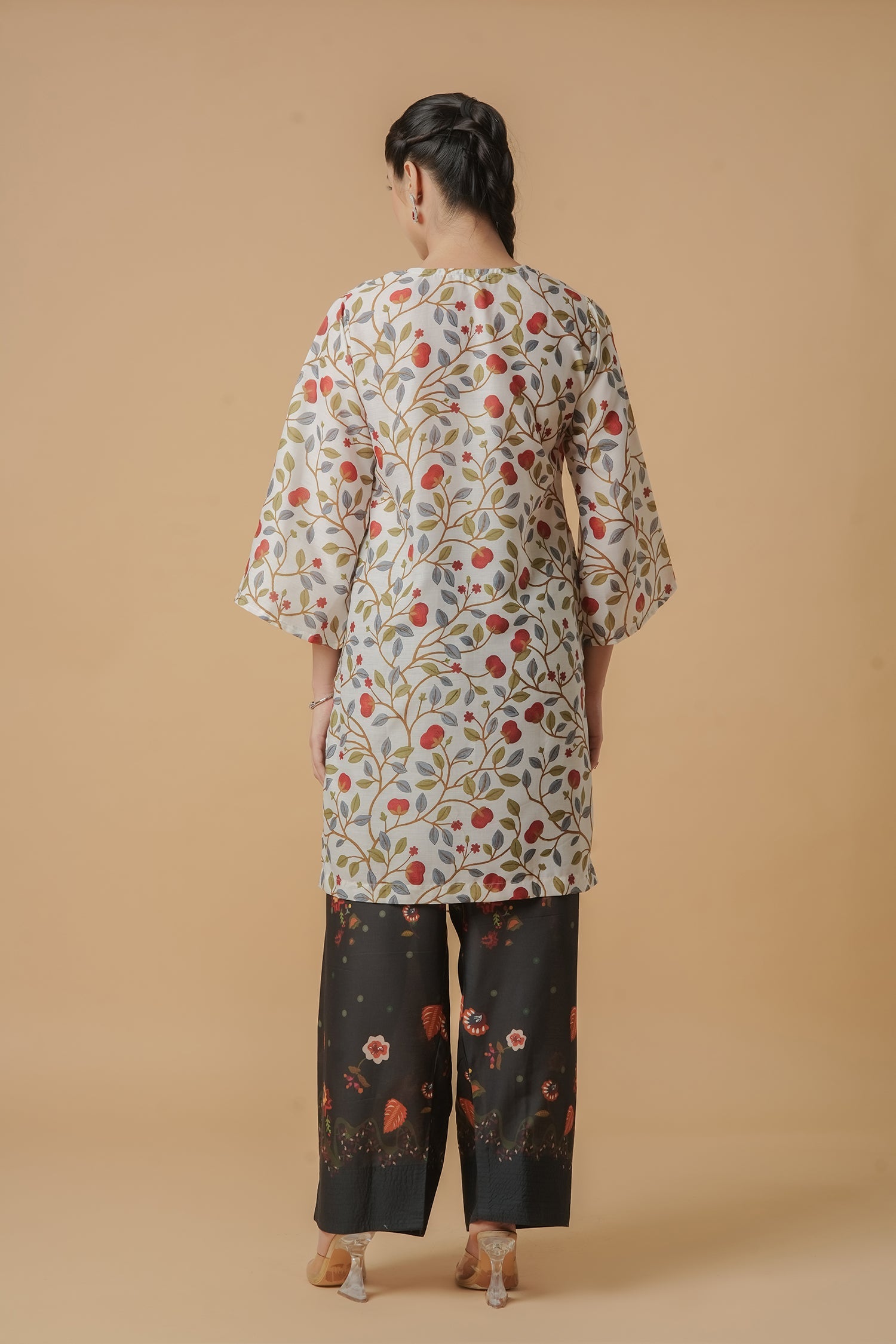 Lawn Cotton Printkari Co-ord Set – Cream Black with Farsi Pant