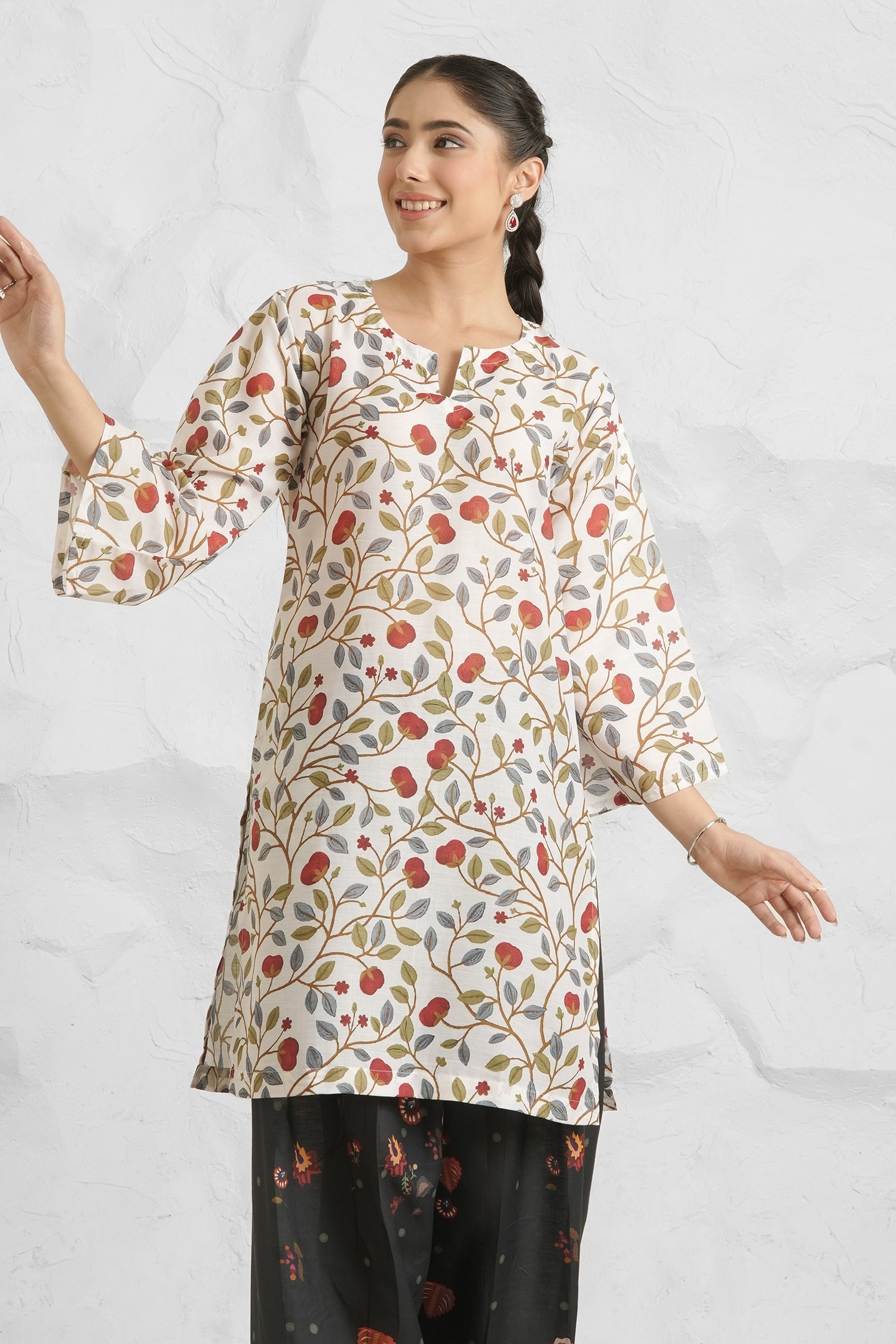 Lawn Cotton Printkari Co-ord Set – Cream Black with Farsi Pant