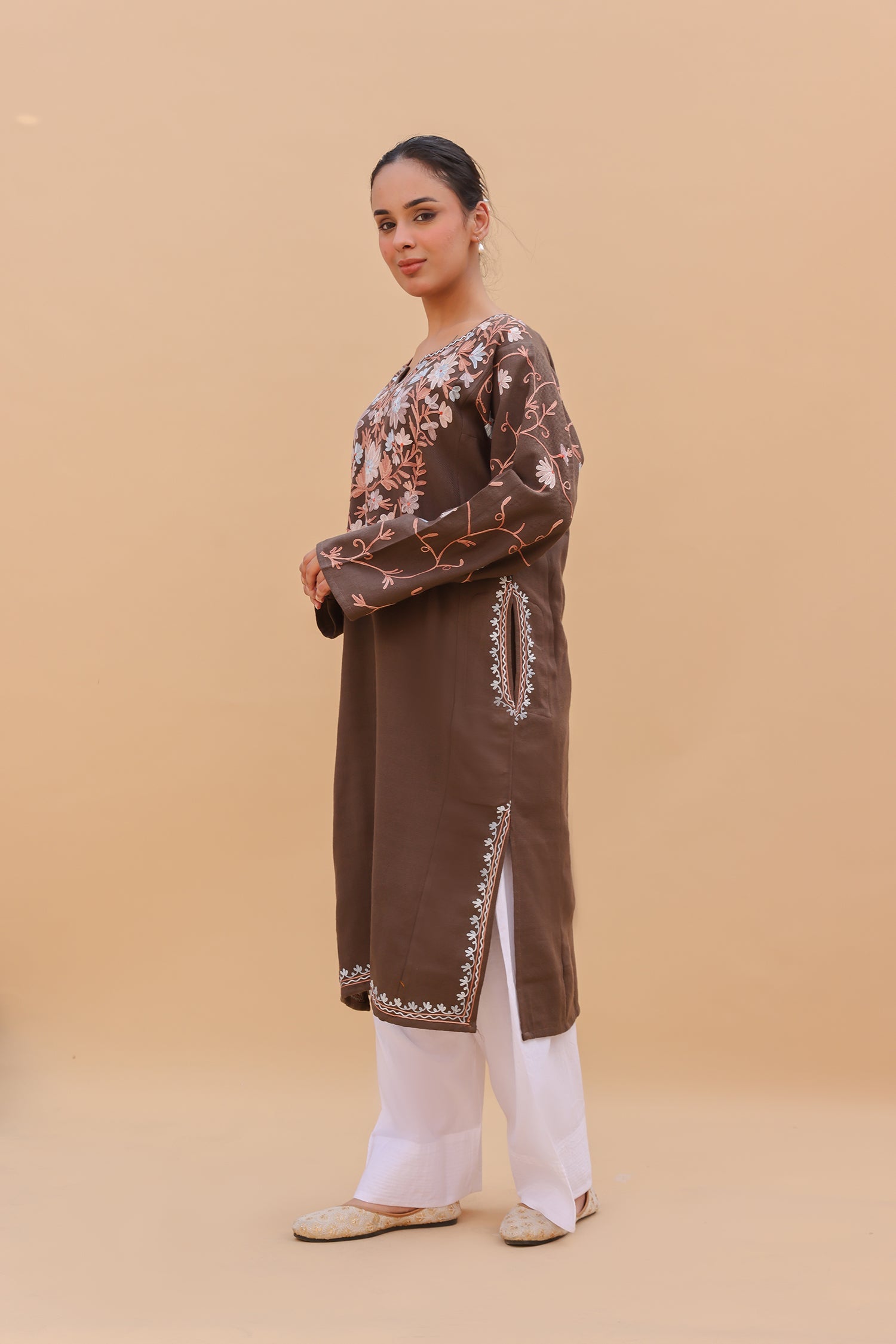Woolen Phiran in Kashmiri Aari Embroidery - Beige