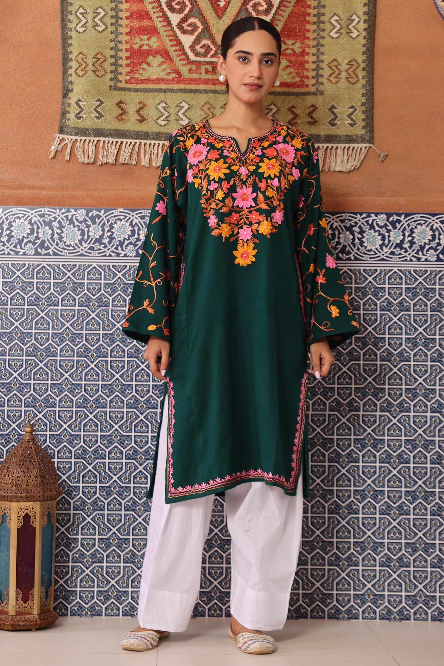 Woolen Phiran in Kashmiri Aari Embroidery - Green