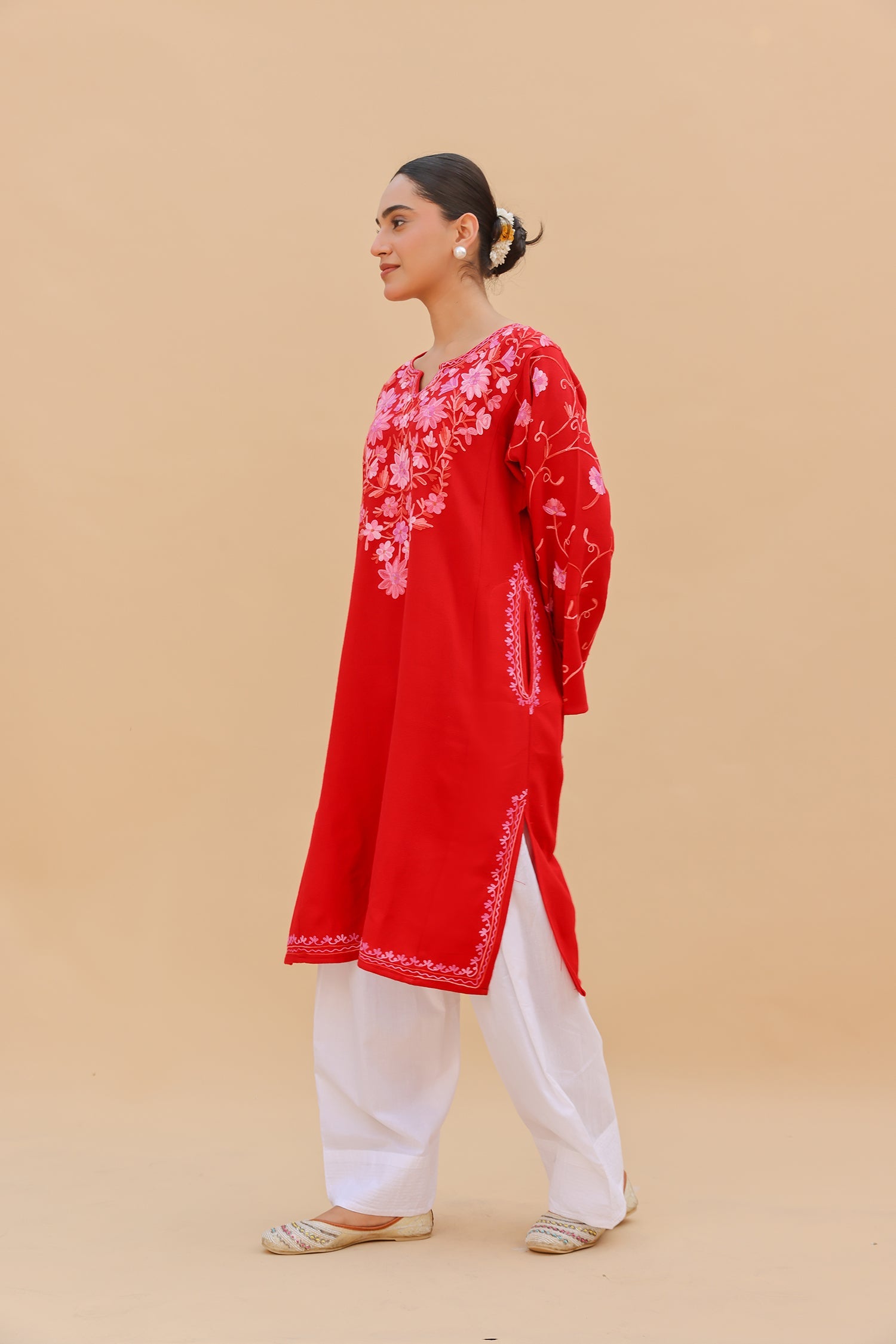 Woolen Phiran in Kashmiri Aari Embroidery - Red
