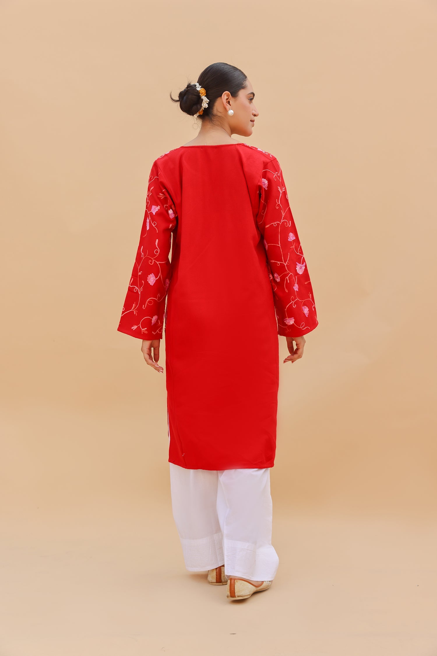 Woolen Phiran in Kashmiri Aari Embroidery - Red