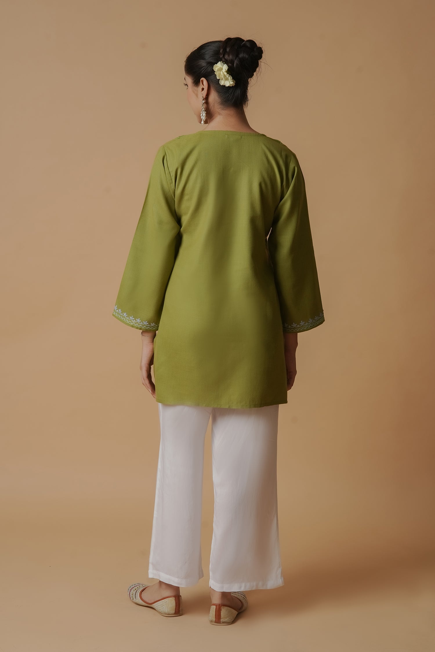 Kashmiri Aari Work Cotton Short Kurta – Green