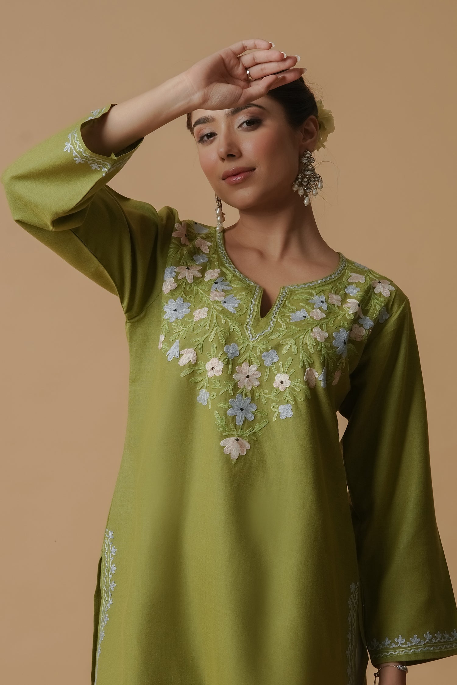 Kashmiri Aari Work Cotton Short Kurta – Green