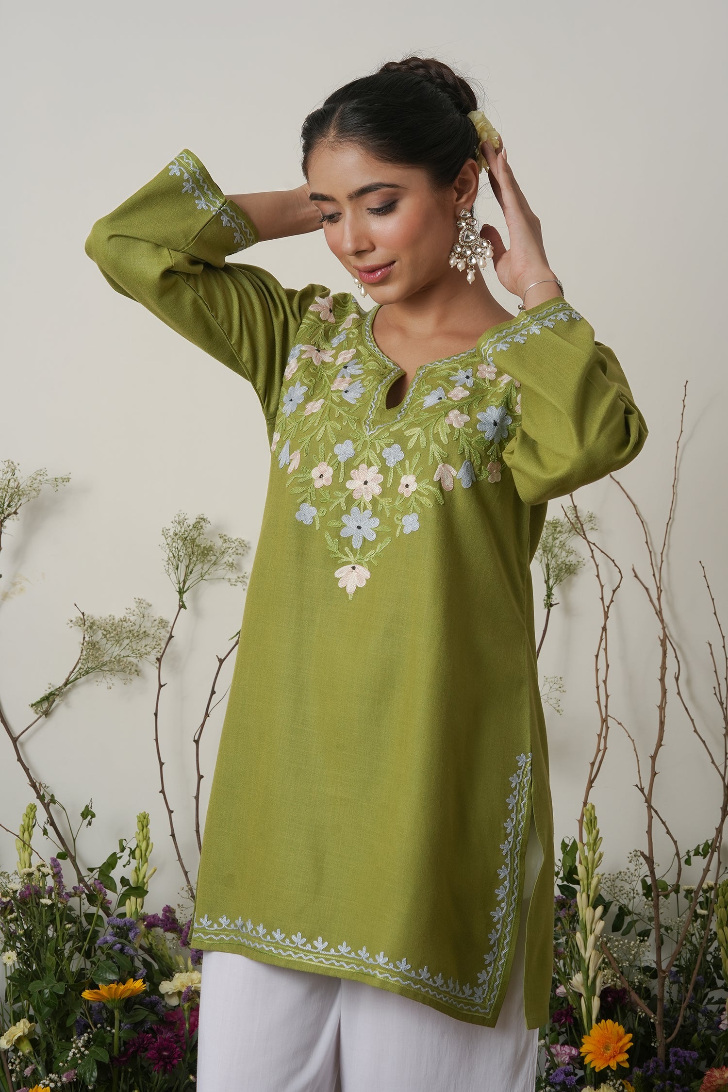 Kashmiri Aari Work Cotton Short Kurta – Green