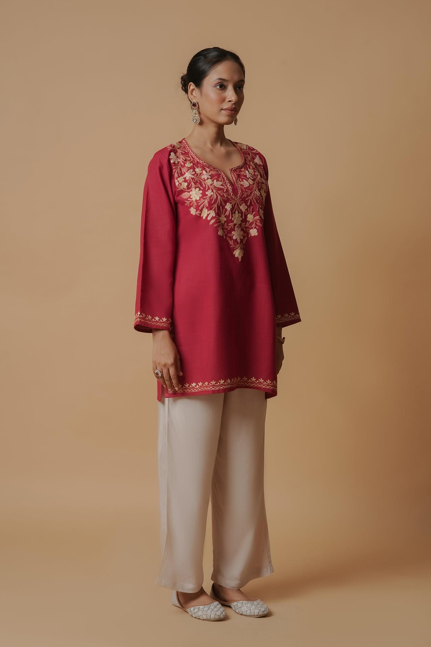 Kashmiri Aari Work Cotton Short Kurta – Maroon