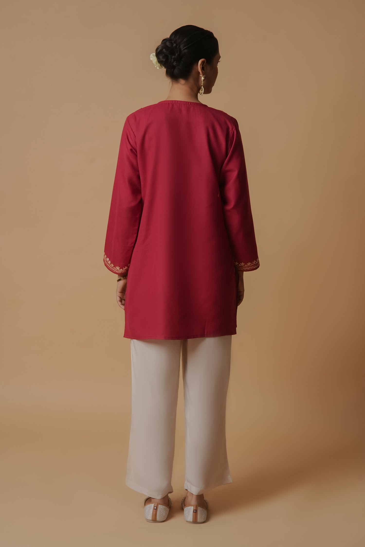 Kashmiri Aari Work Cotton Short Kurta – Maroon