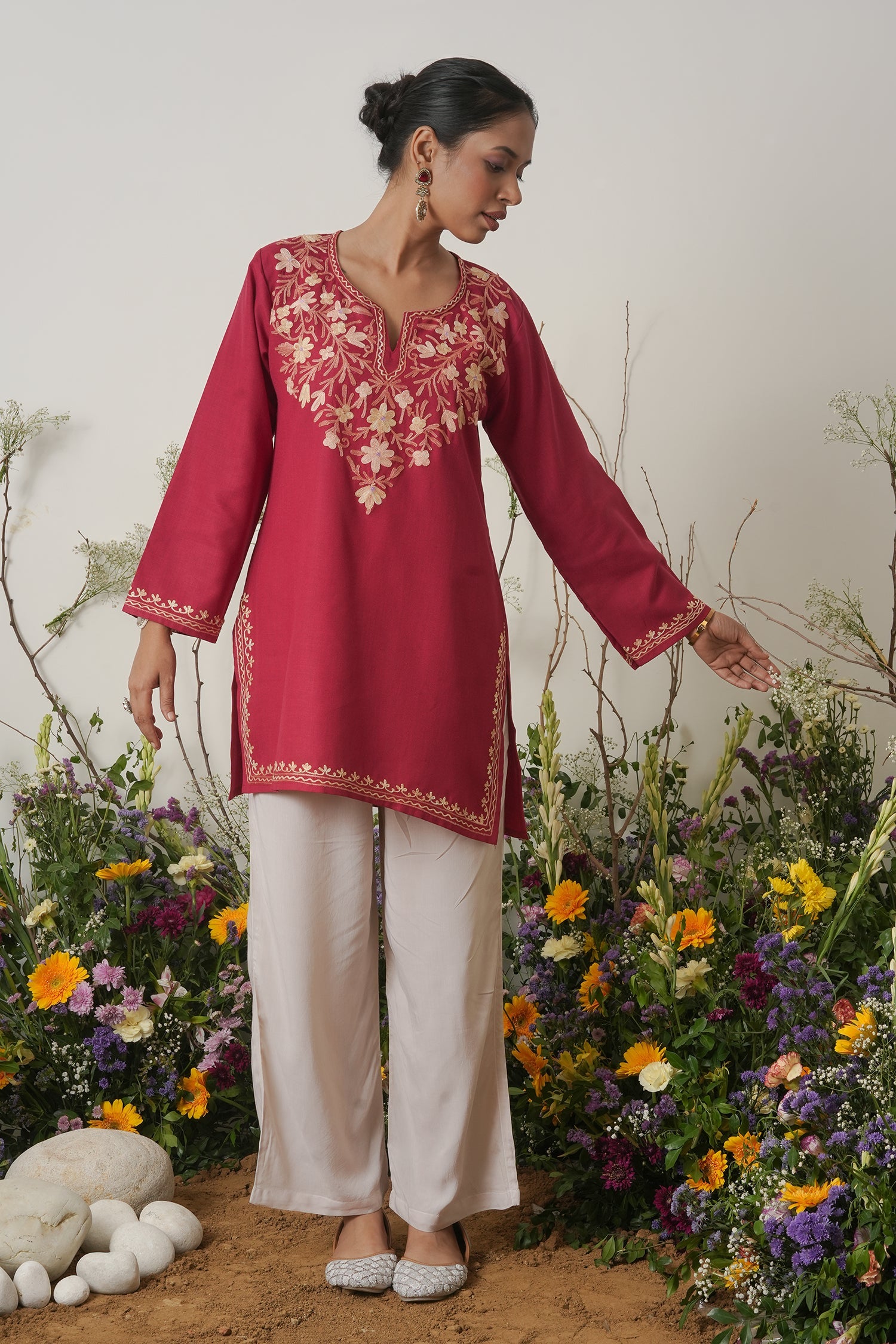 Kashmiri Aari Work Cotton Short Kurta – Maroon