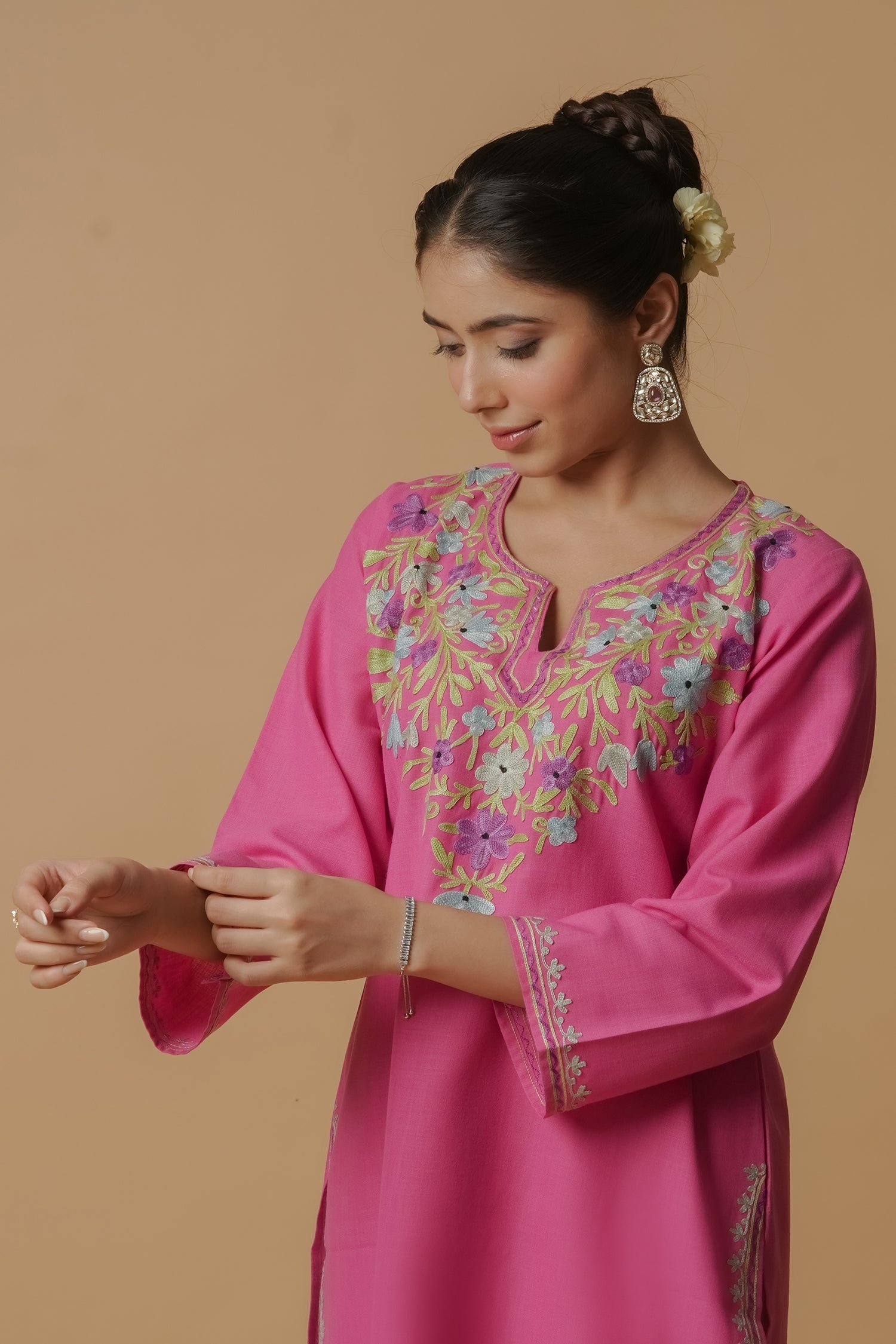 Kashmiri Aari Work Cotton Short Kurta – Pink